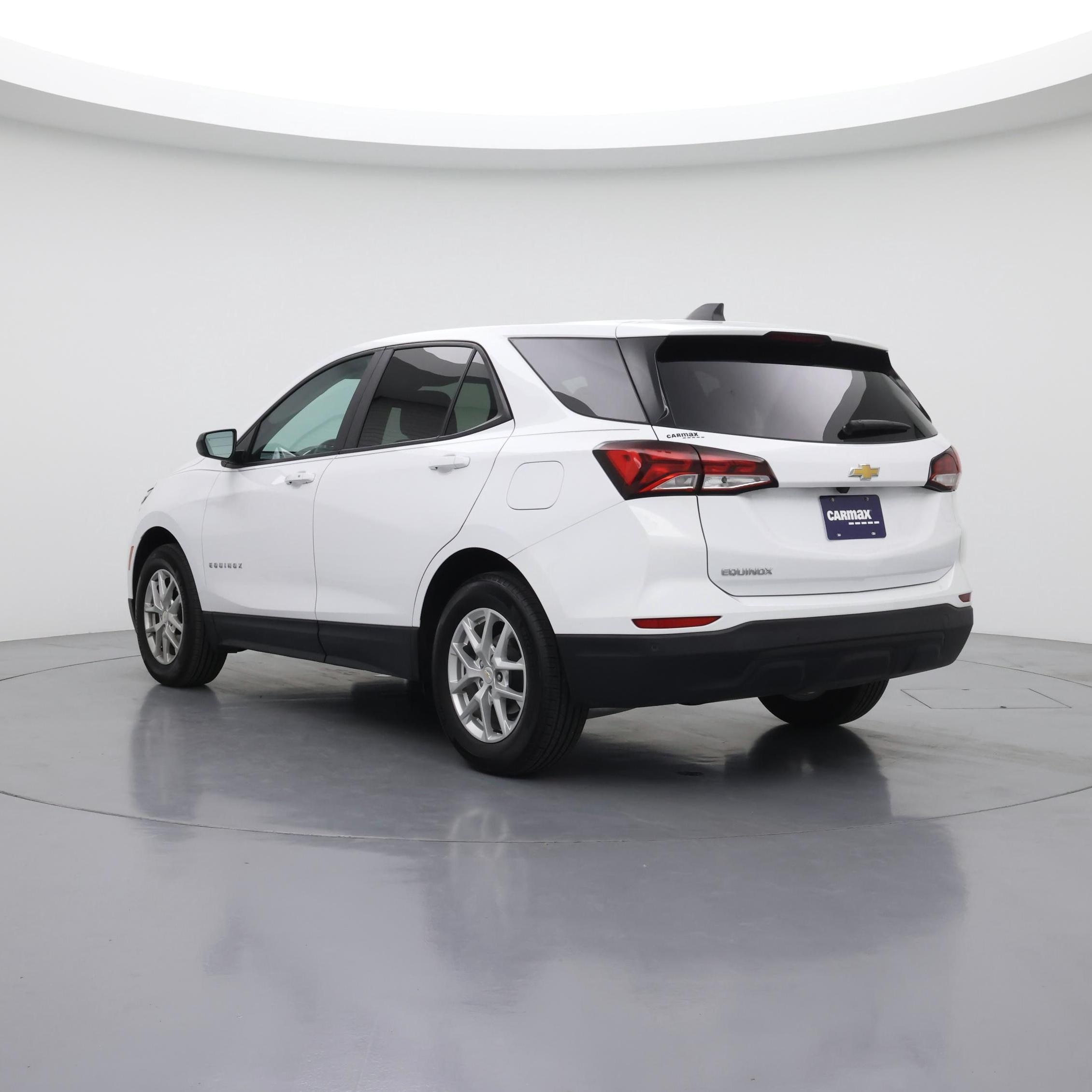 Thumbnail: 2023 Chevrolet Equinox - 2