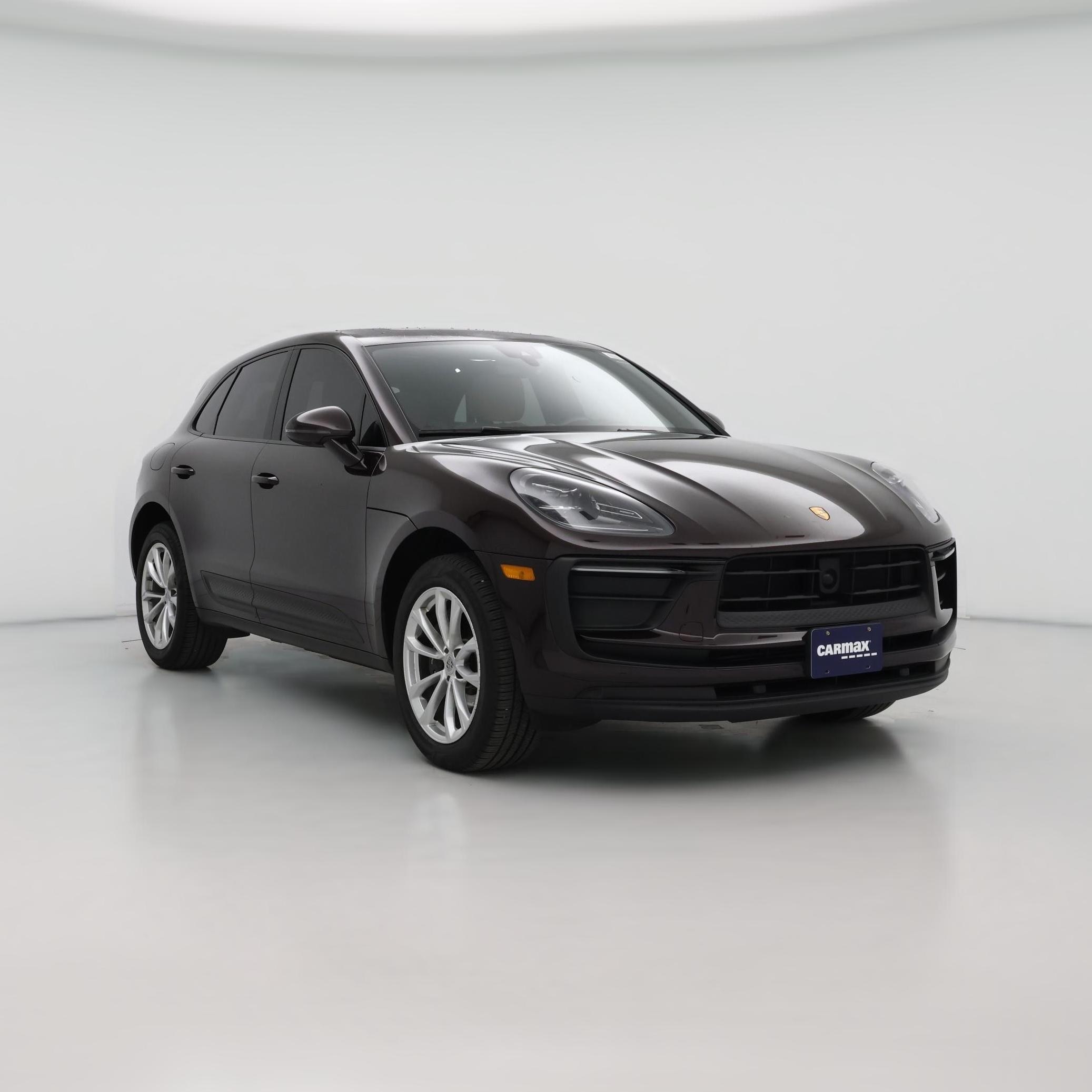Thumbnail: 2023 Porsche Macan - 1