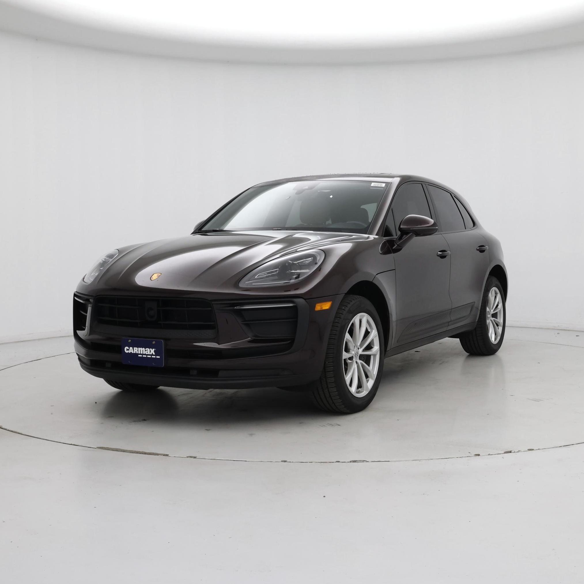 Thumbnail: 2023 Porsche Macan - 4