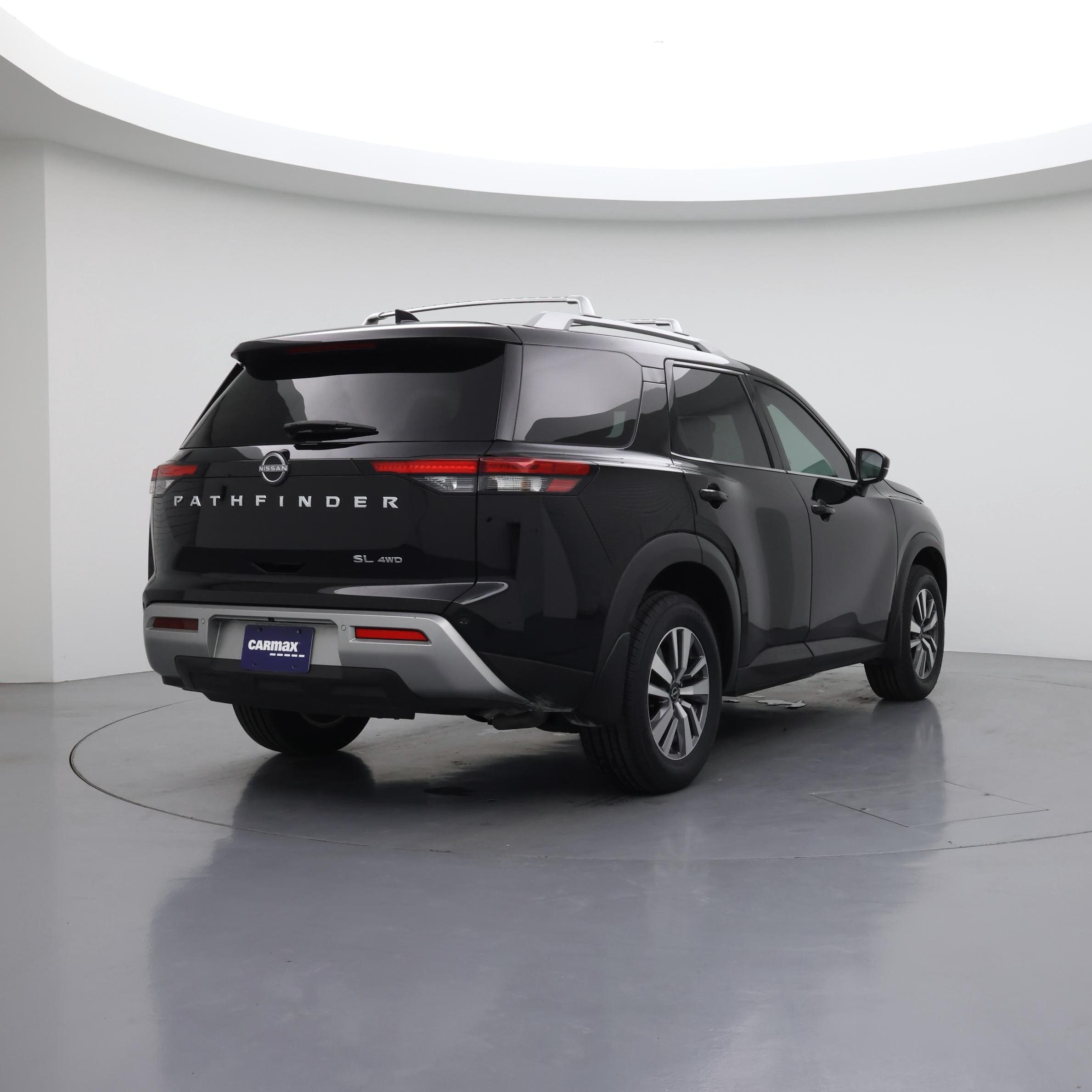 Thumbnail: 2023 Nissan Pathfinder - 8