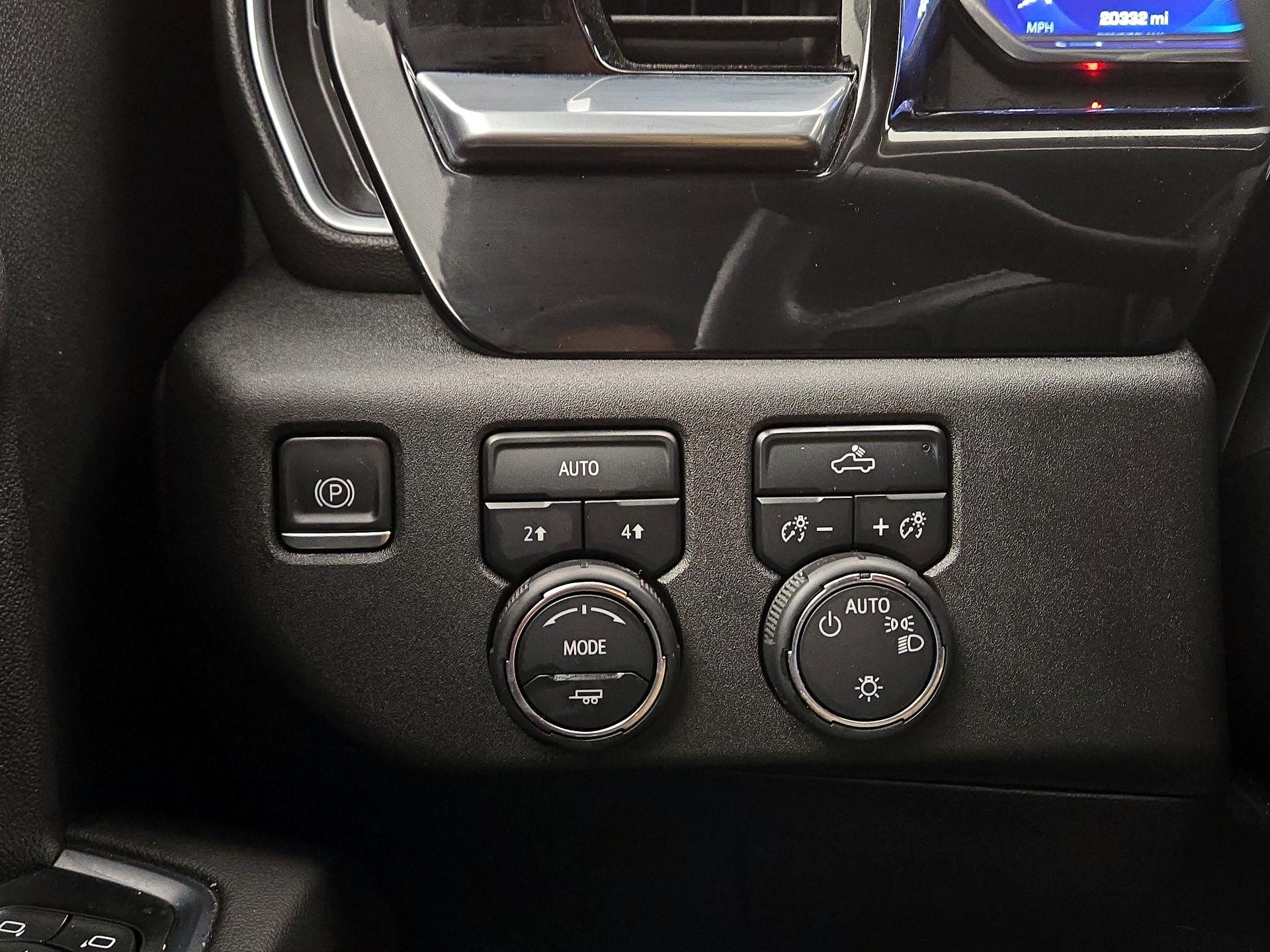 Thumbnail: 2022 Chevrolet Silverado 1500 - 13