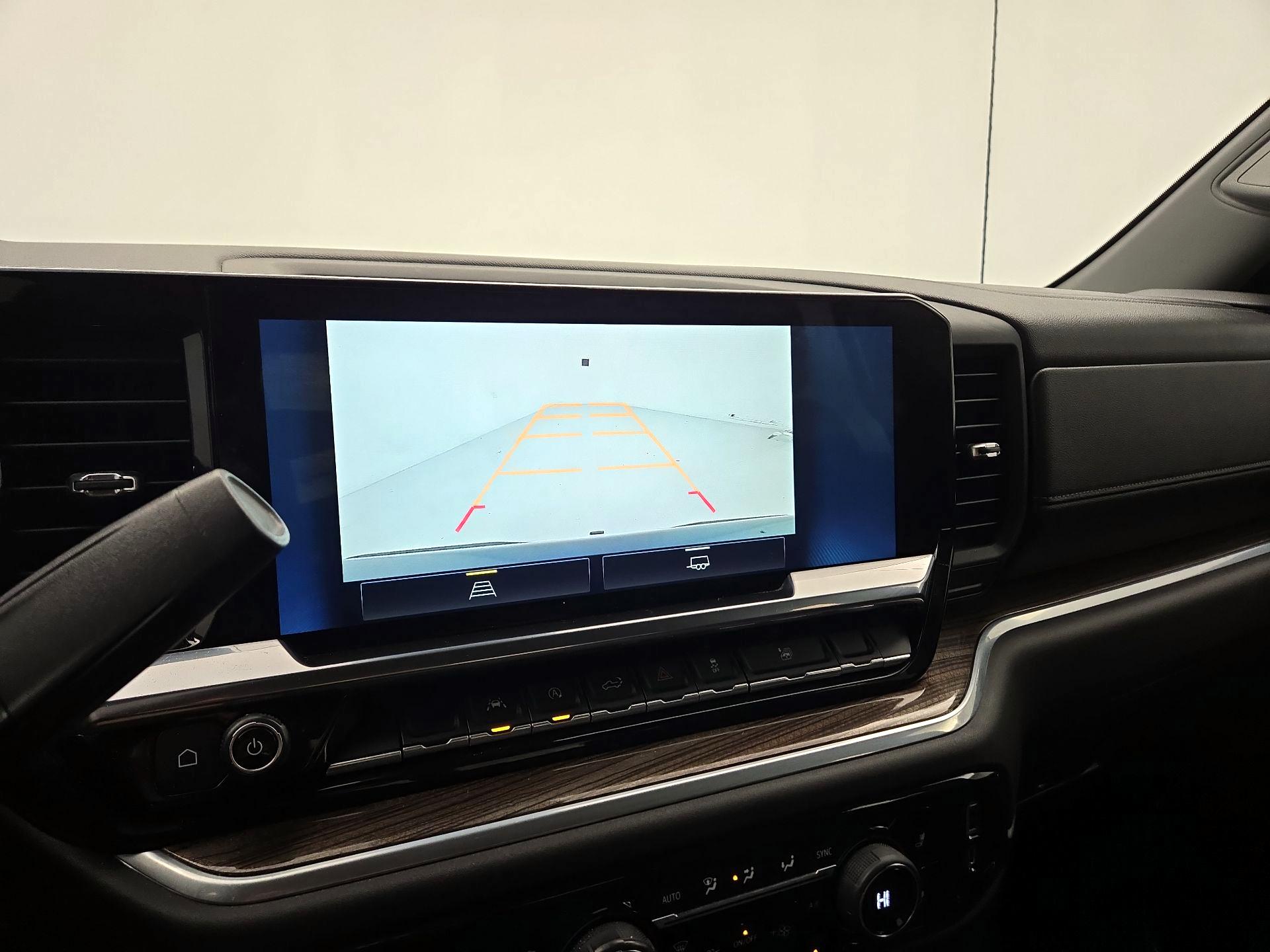 Thumbnail: 2022 Chevrolet Silverado 1500 - 14