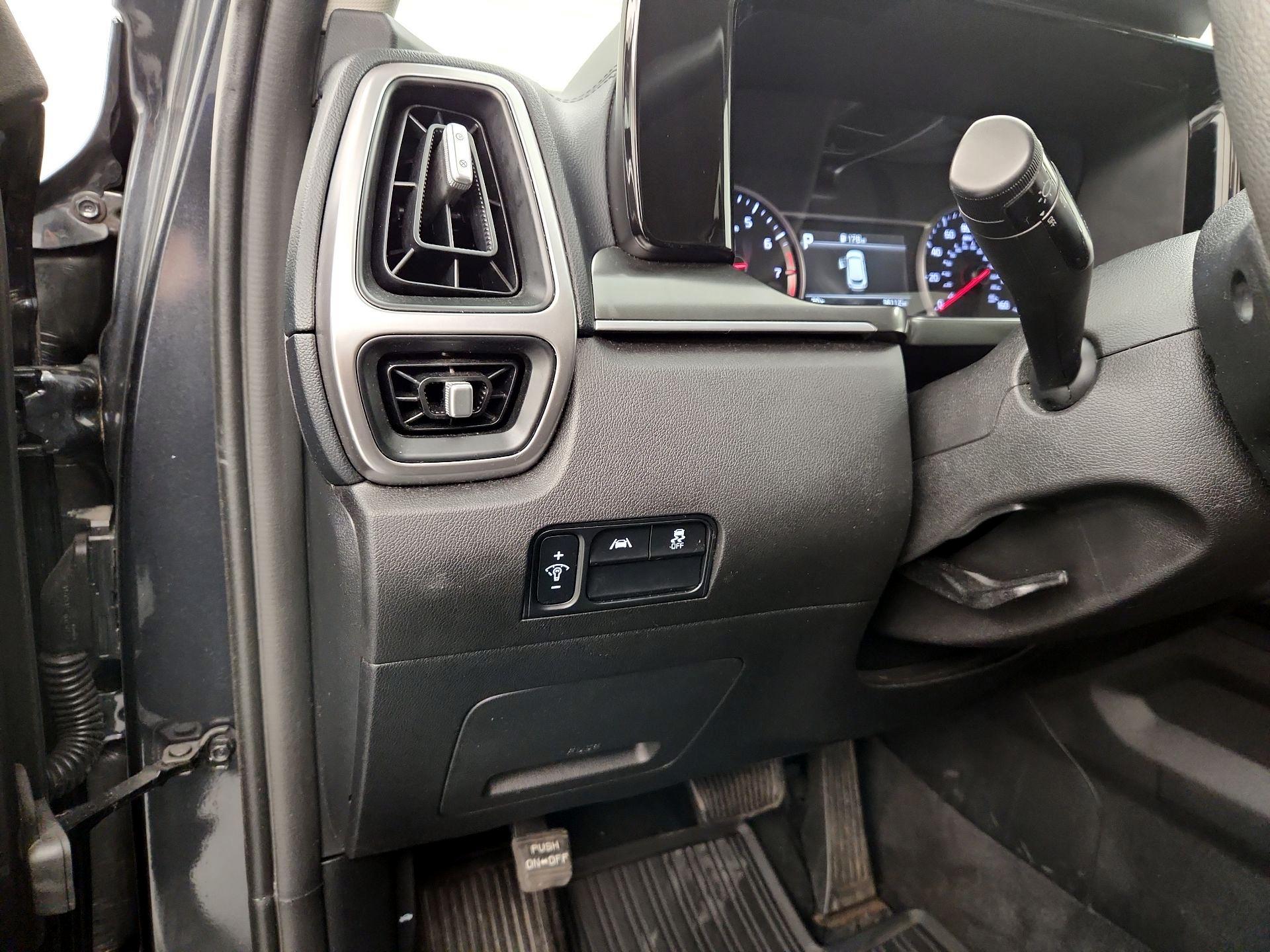 Thumbnail: 2021 Kia Sorento - 13