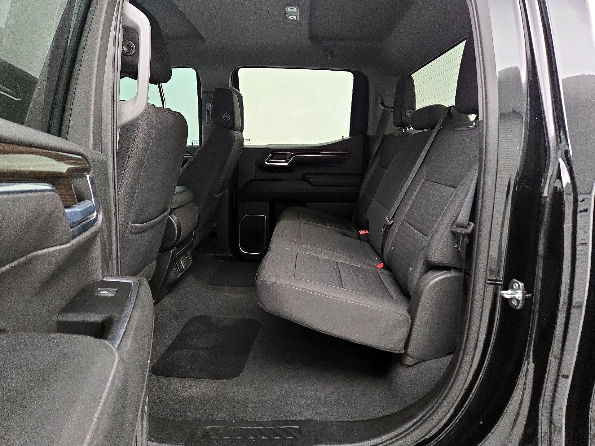 Thumbnail: 2023 Chevrolet Silverado 1500 - 19