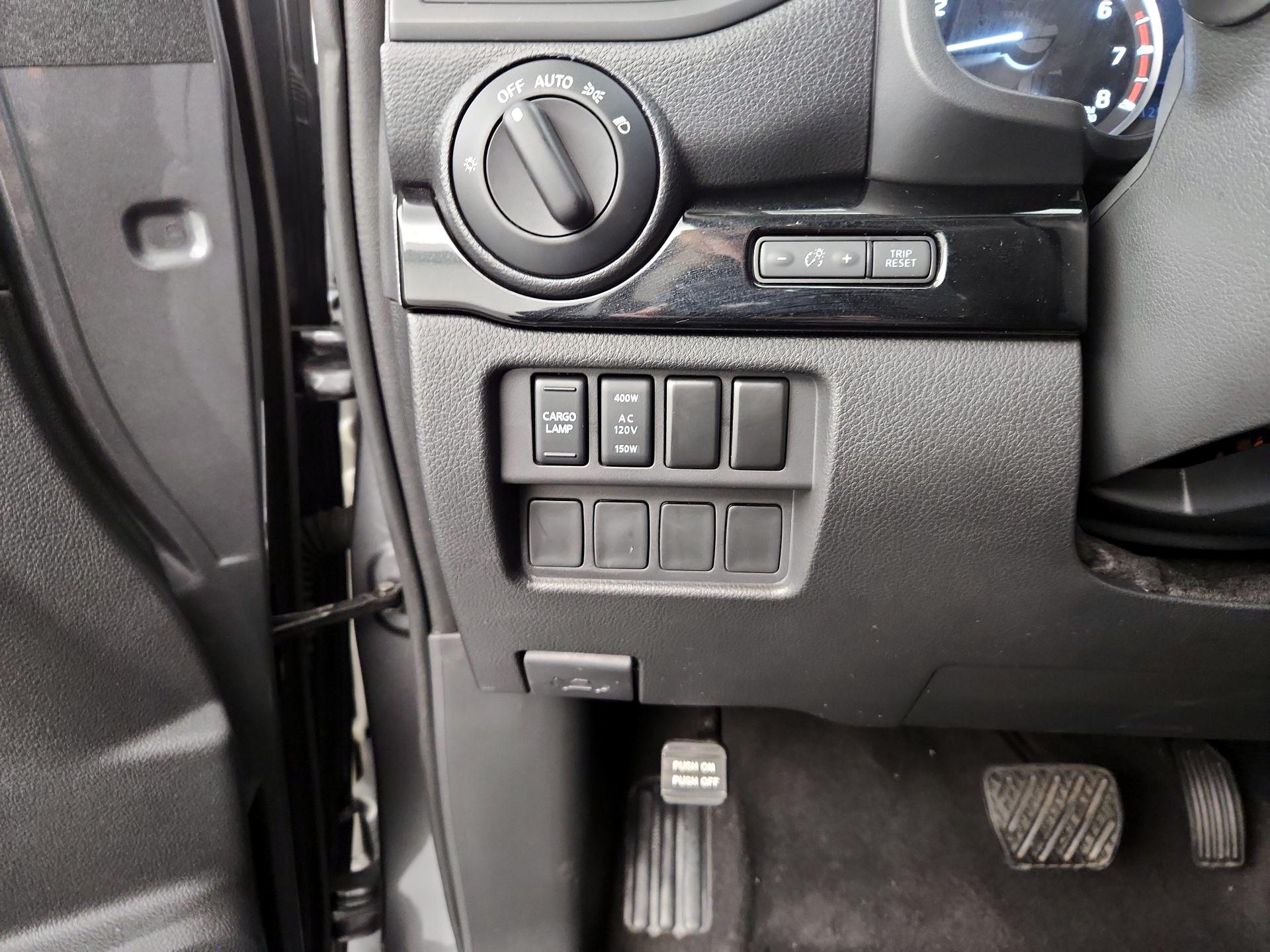 Thumbnail: 2024 Nissan Titan - 13