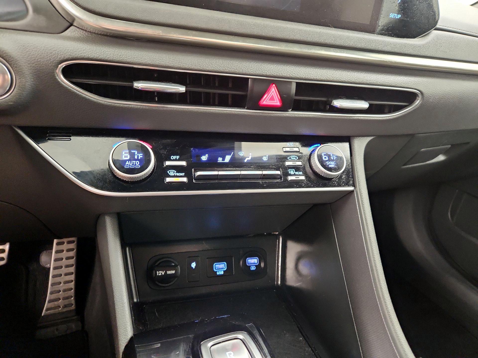 Thumbnail: 2023 Hyundai Sonata - 16