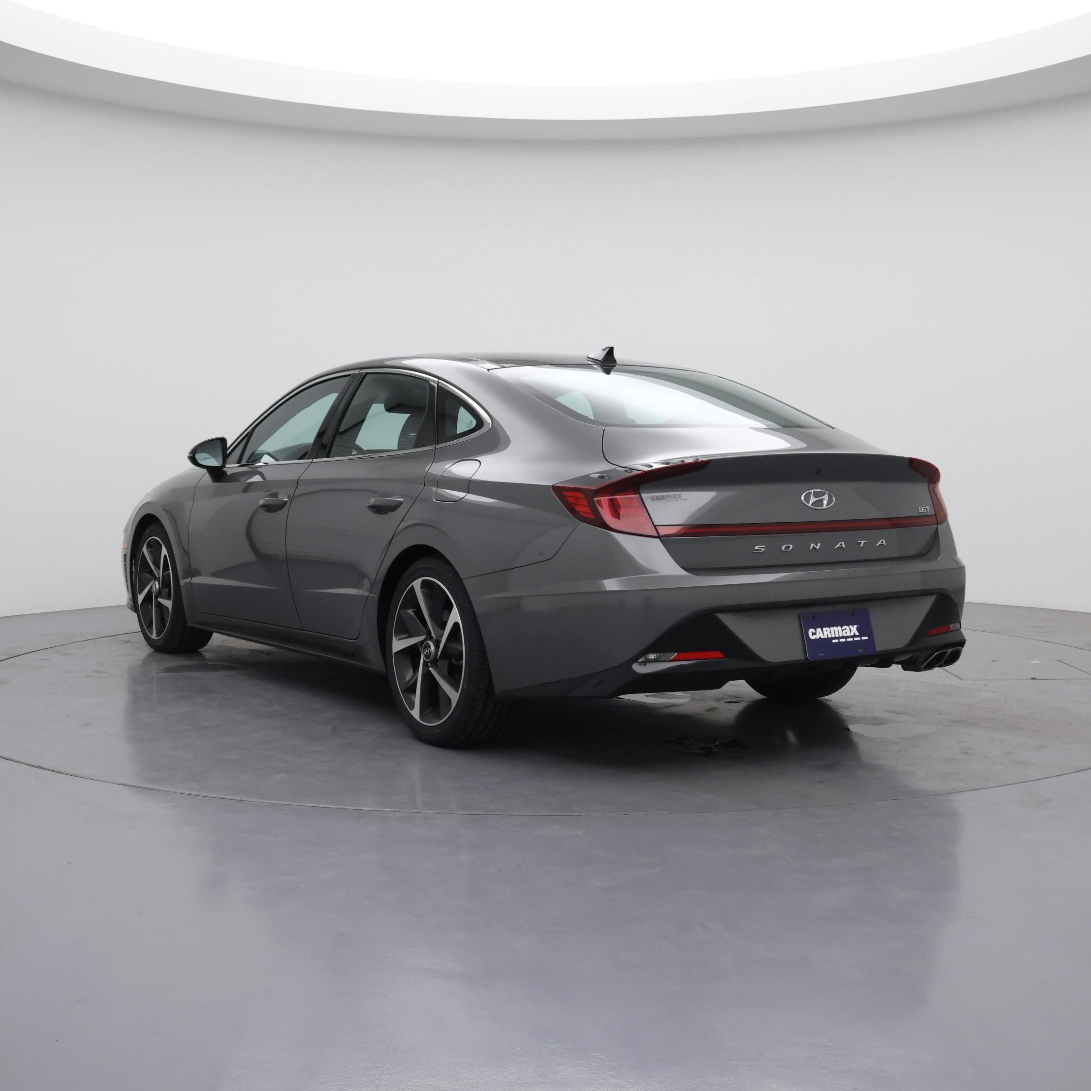 Thumbnail: 2023 Hyundai Sonata - 2