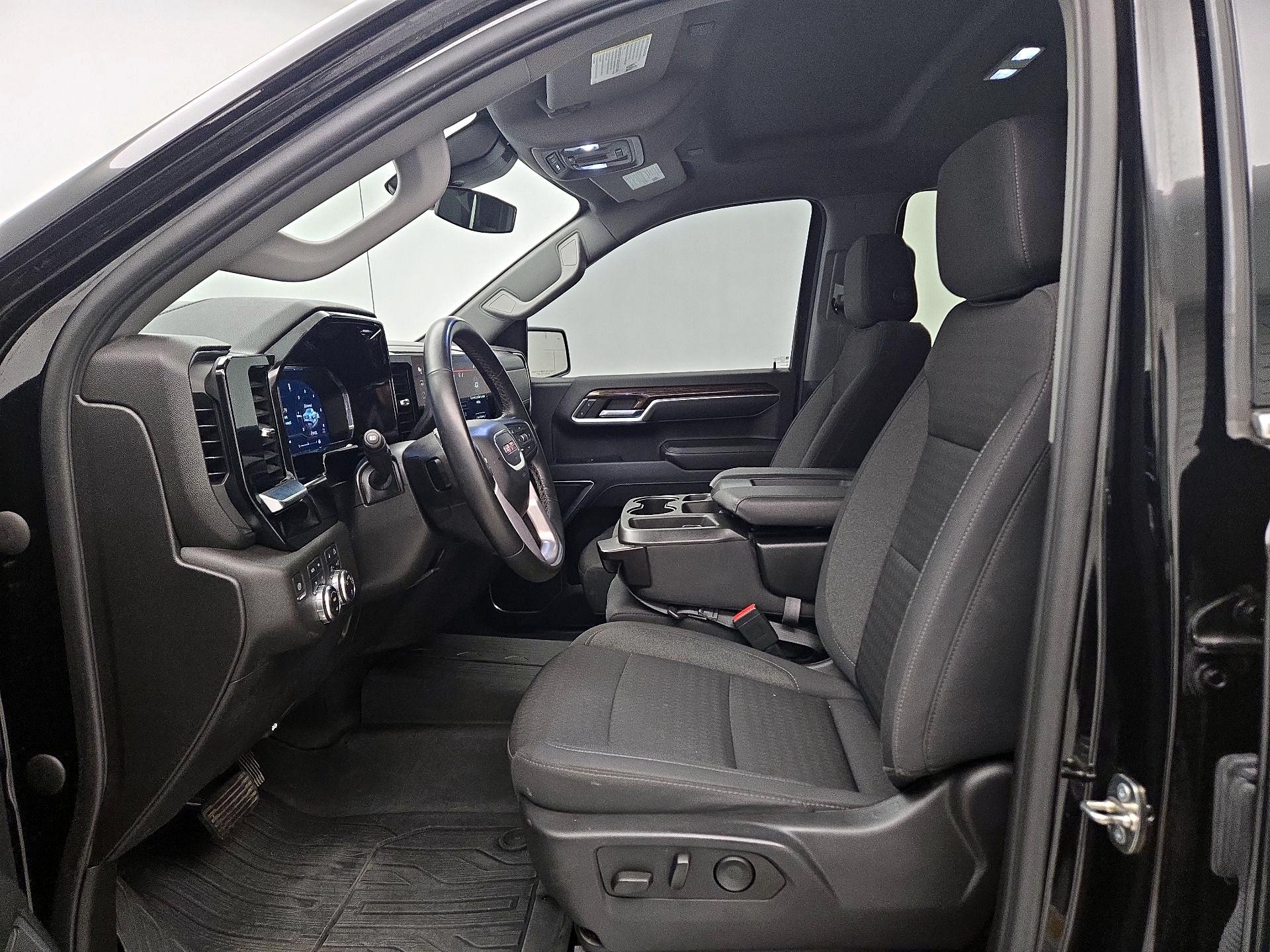 Thumbnail: 2023 GMC Sierra 1500 - 11