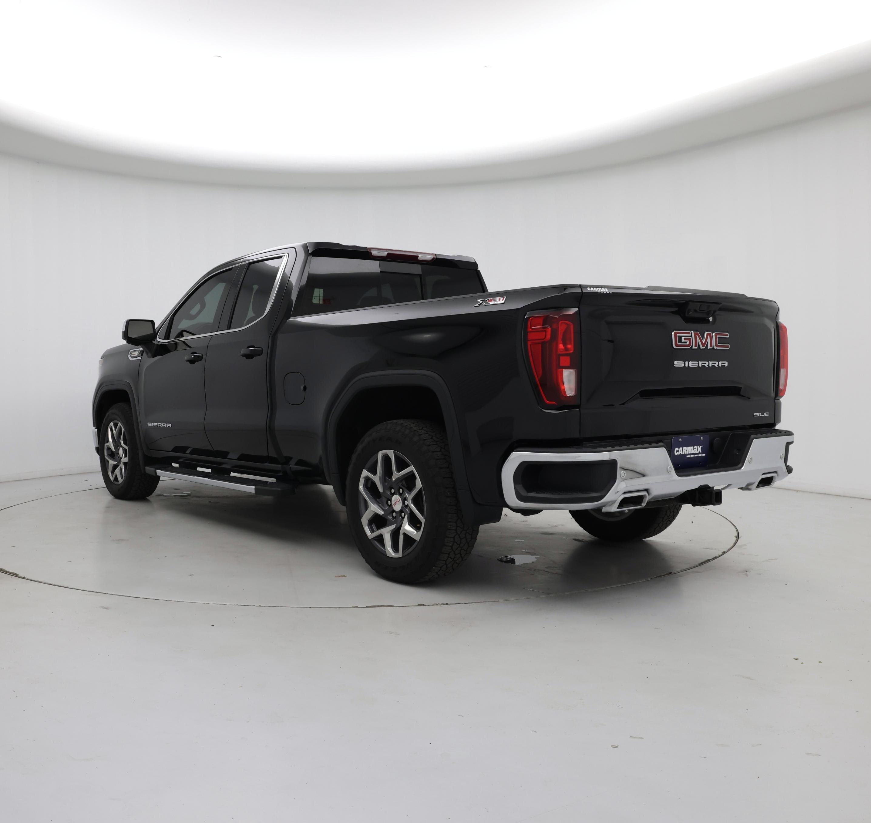 Thumbnail: 2023 GMC Sierra 1500 - 2