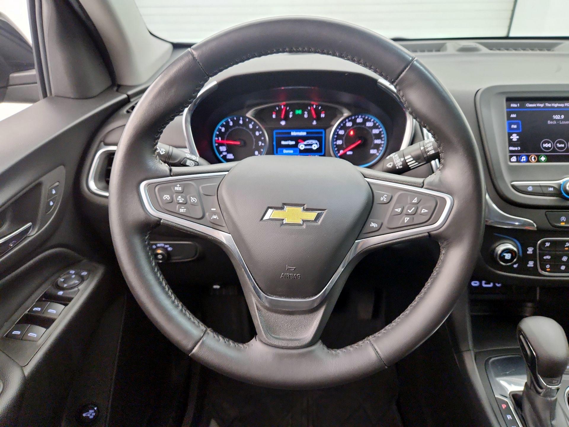 Thumbnail: 2022 Chevrolet Equinox - 10