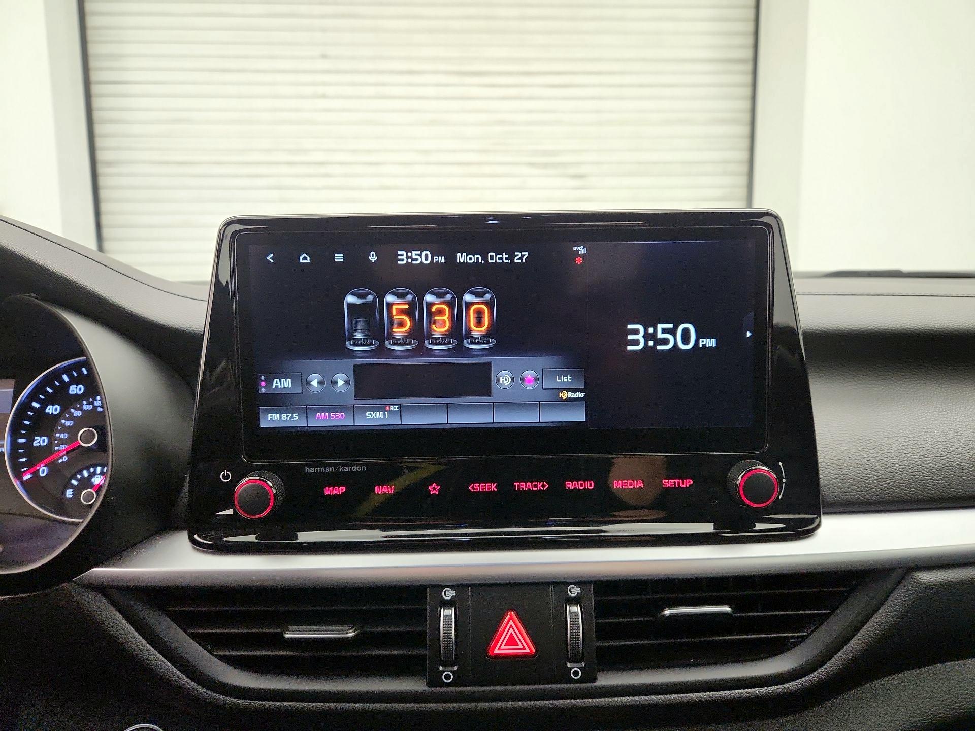 Thumbnail: 2022 Kia Forte - 16