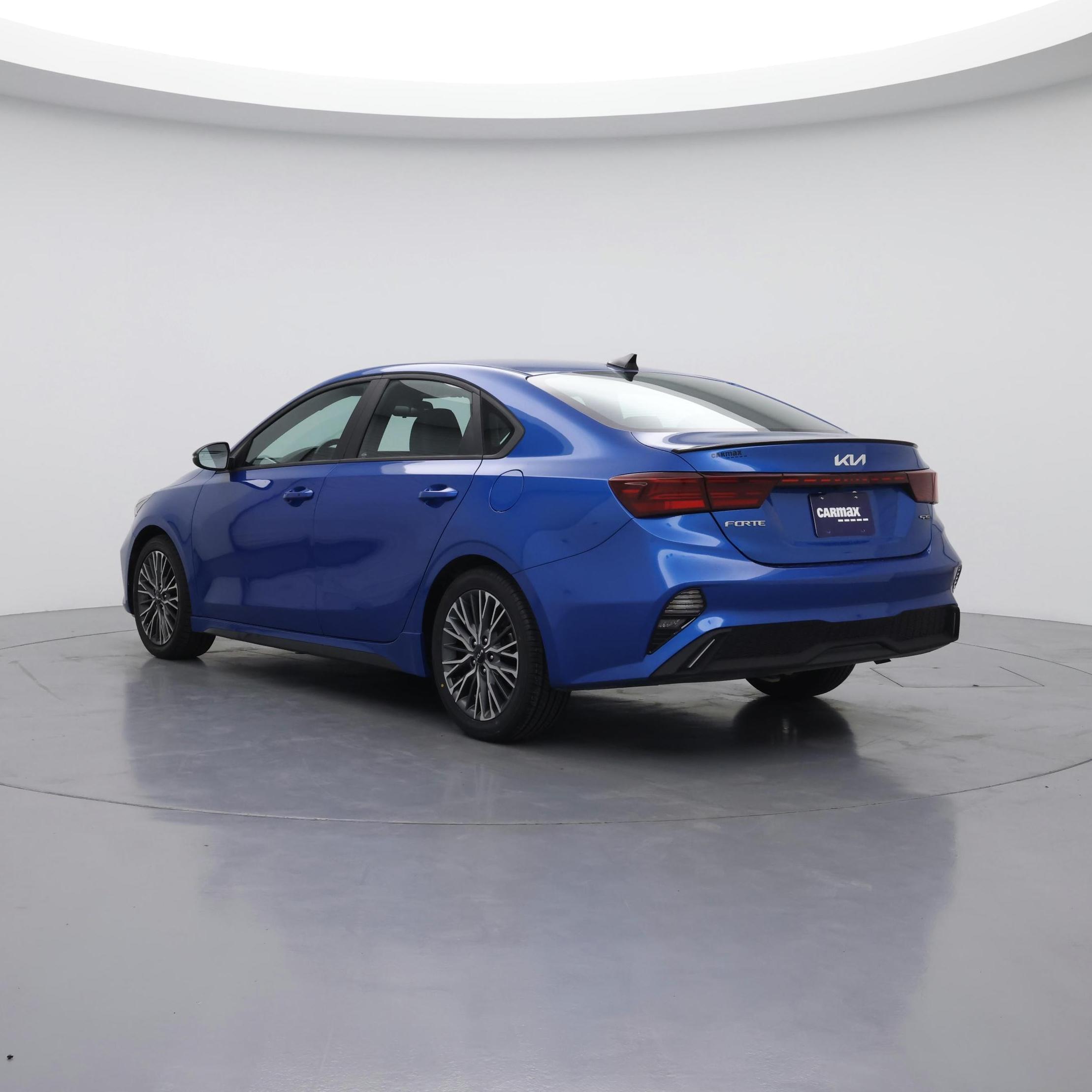 Thumbnail: 2022 Kia Forte - 2
