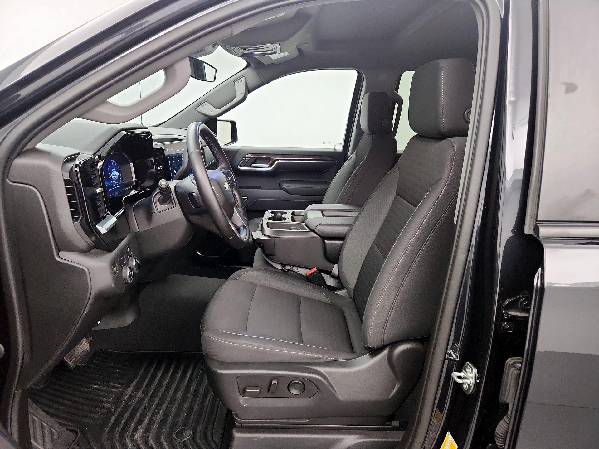 Thumbnail: 2023 Chevrolet Silverado 1500 - 11