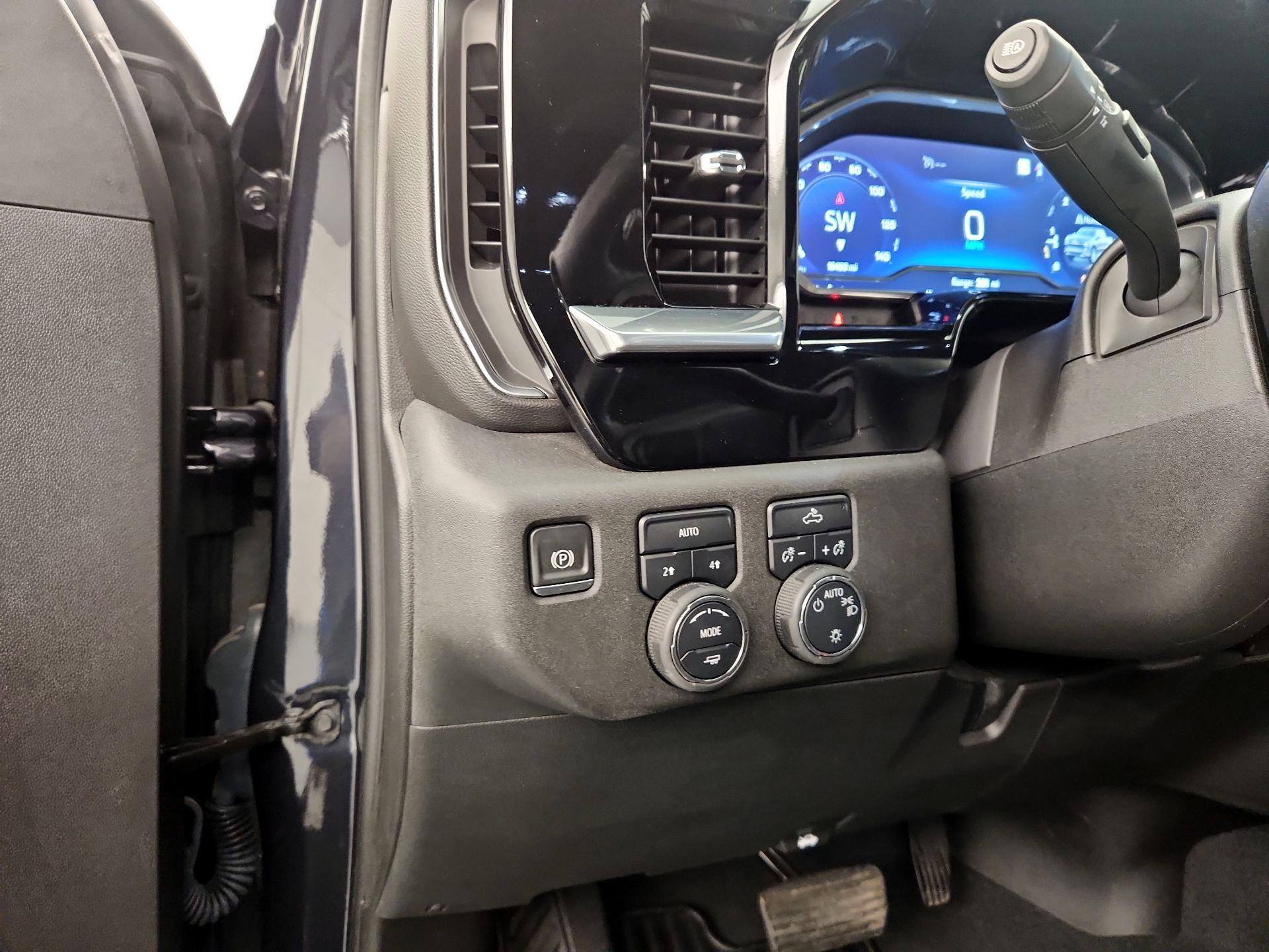 Thumbnail: 2023 Chevrolet Silverado 1500 - 13