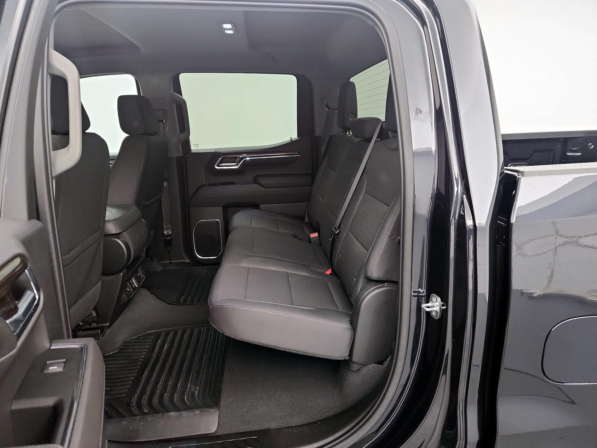 Thumbnail: 2023 Chevrolet Silverado 1500 - 19