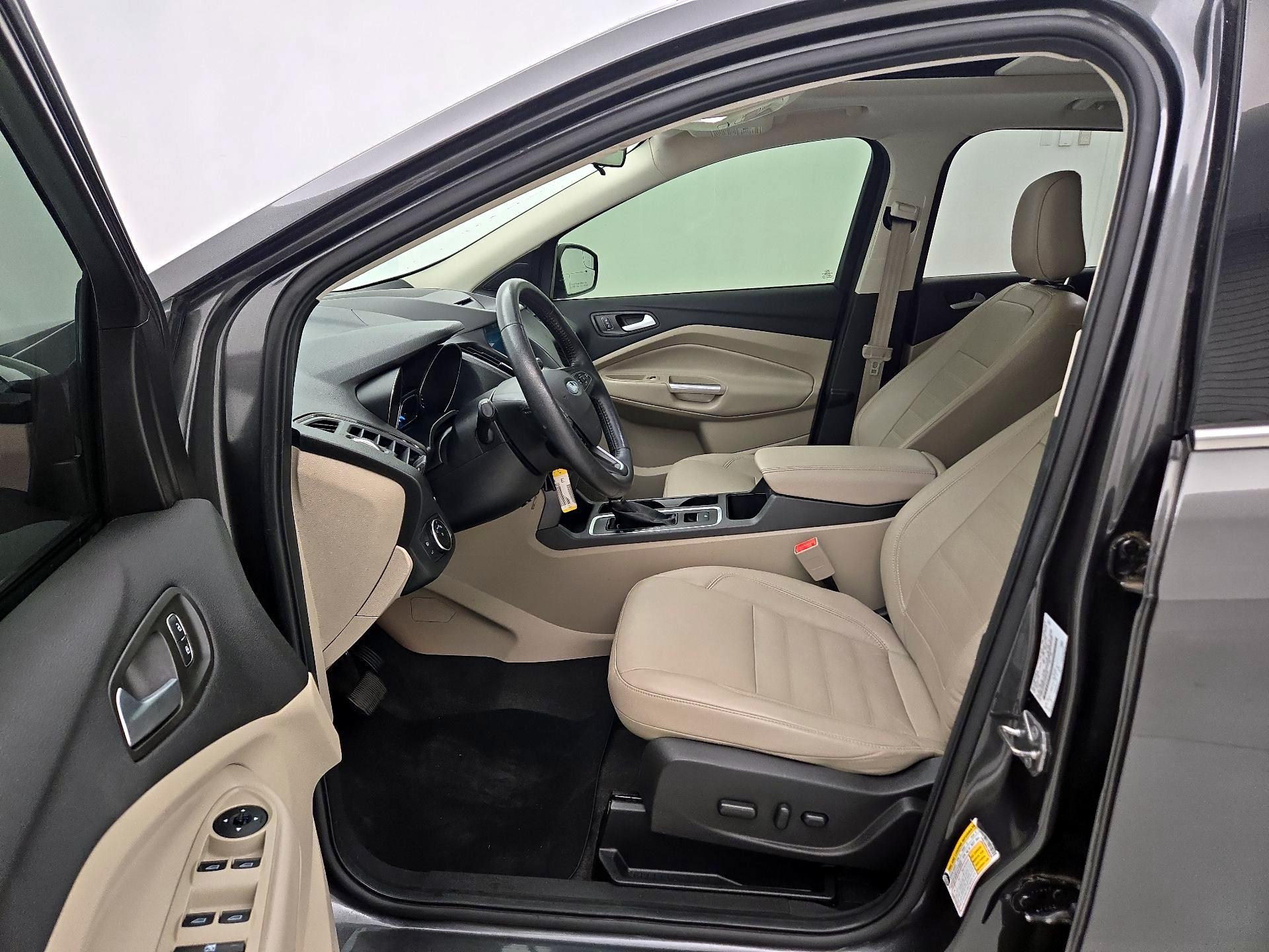 Thumbnail: 2018 Ford Escape - 11