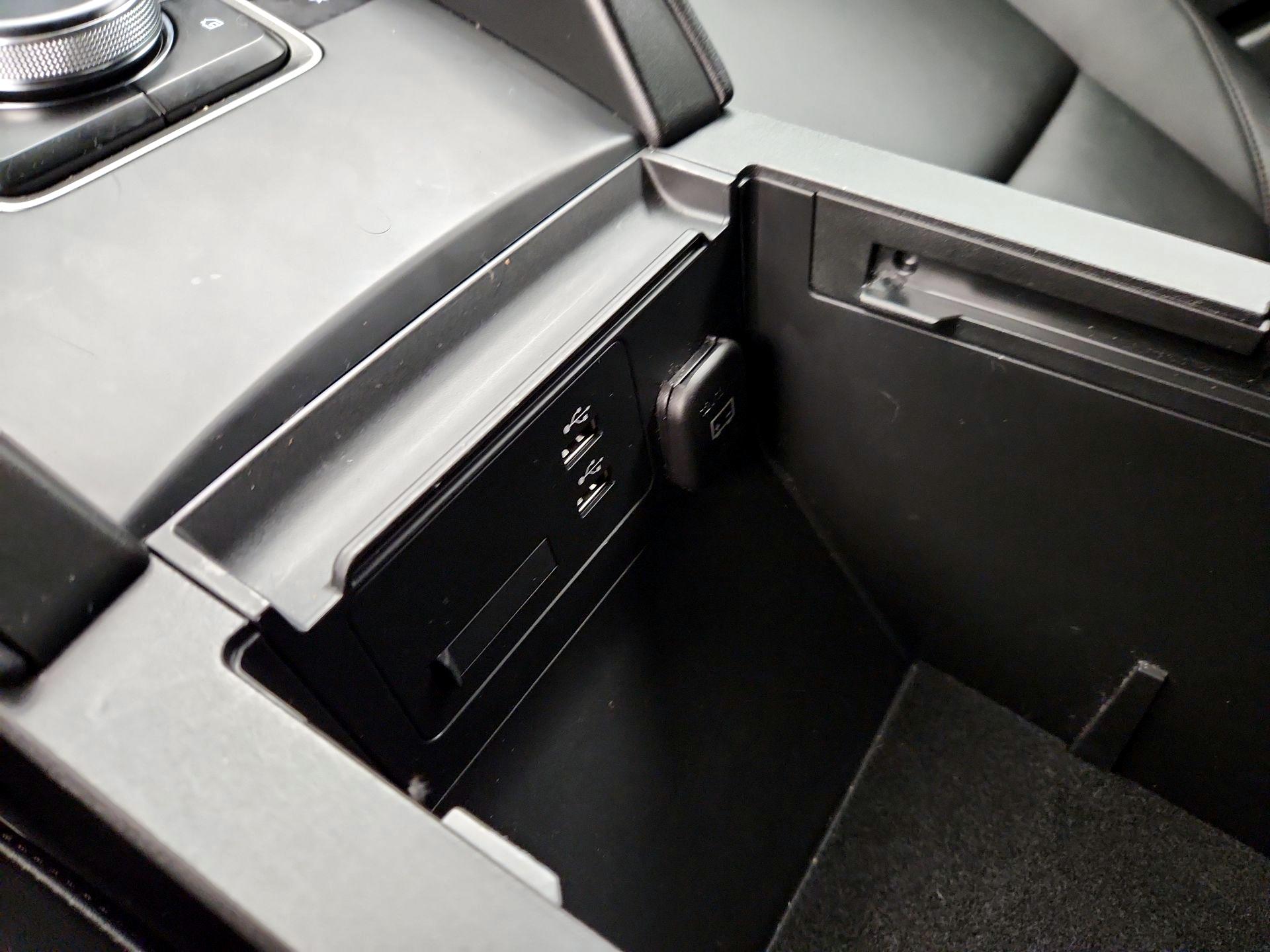 Thumbnail: 2022 Mazda Mazda3 - 18