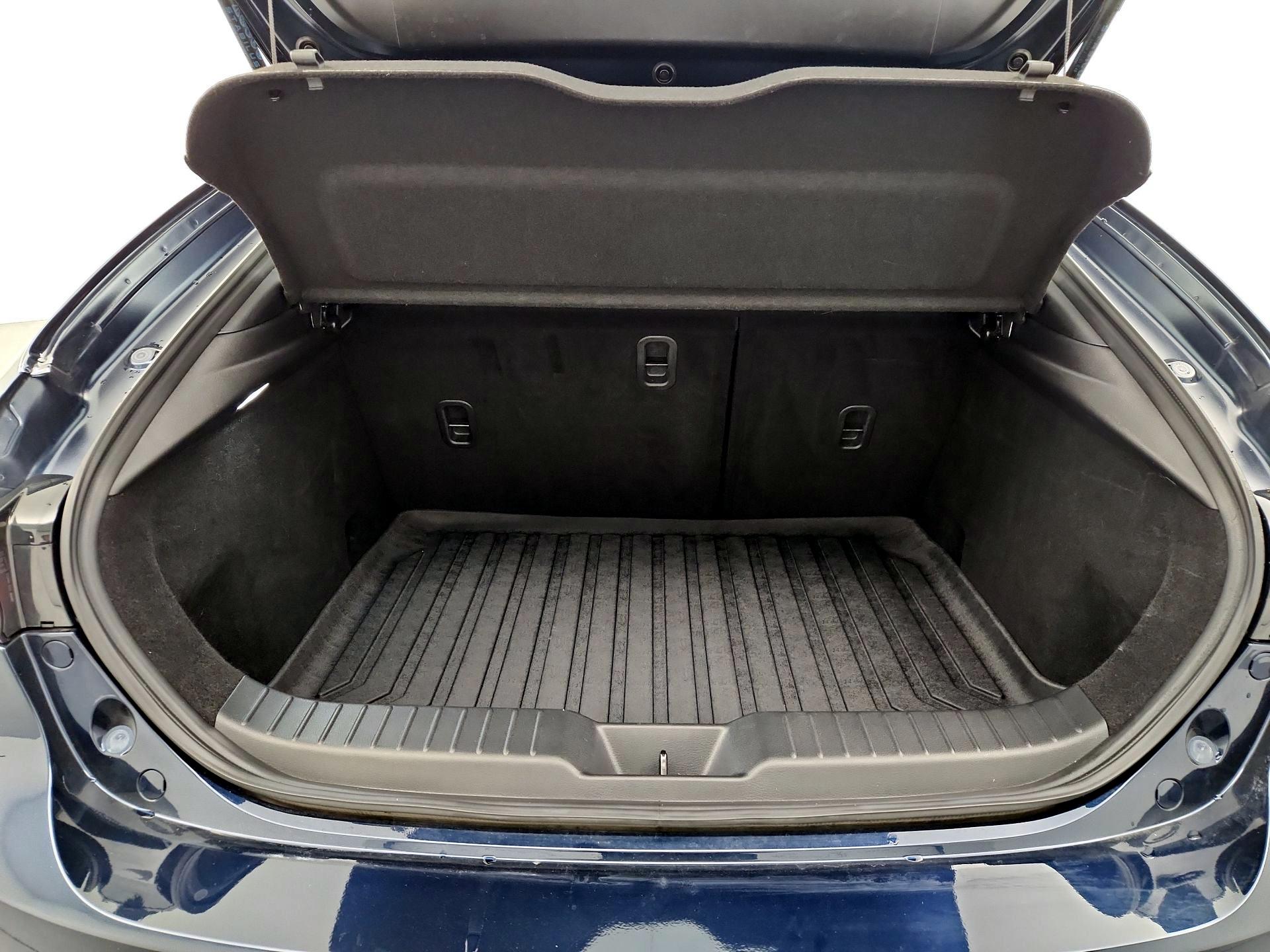 Thumbnail: 2022 Mazda Mazda3 - 20