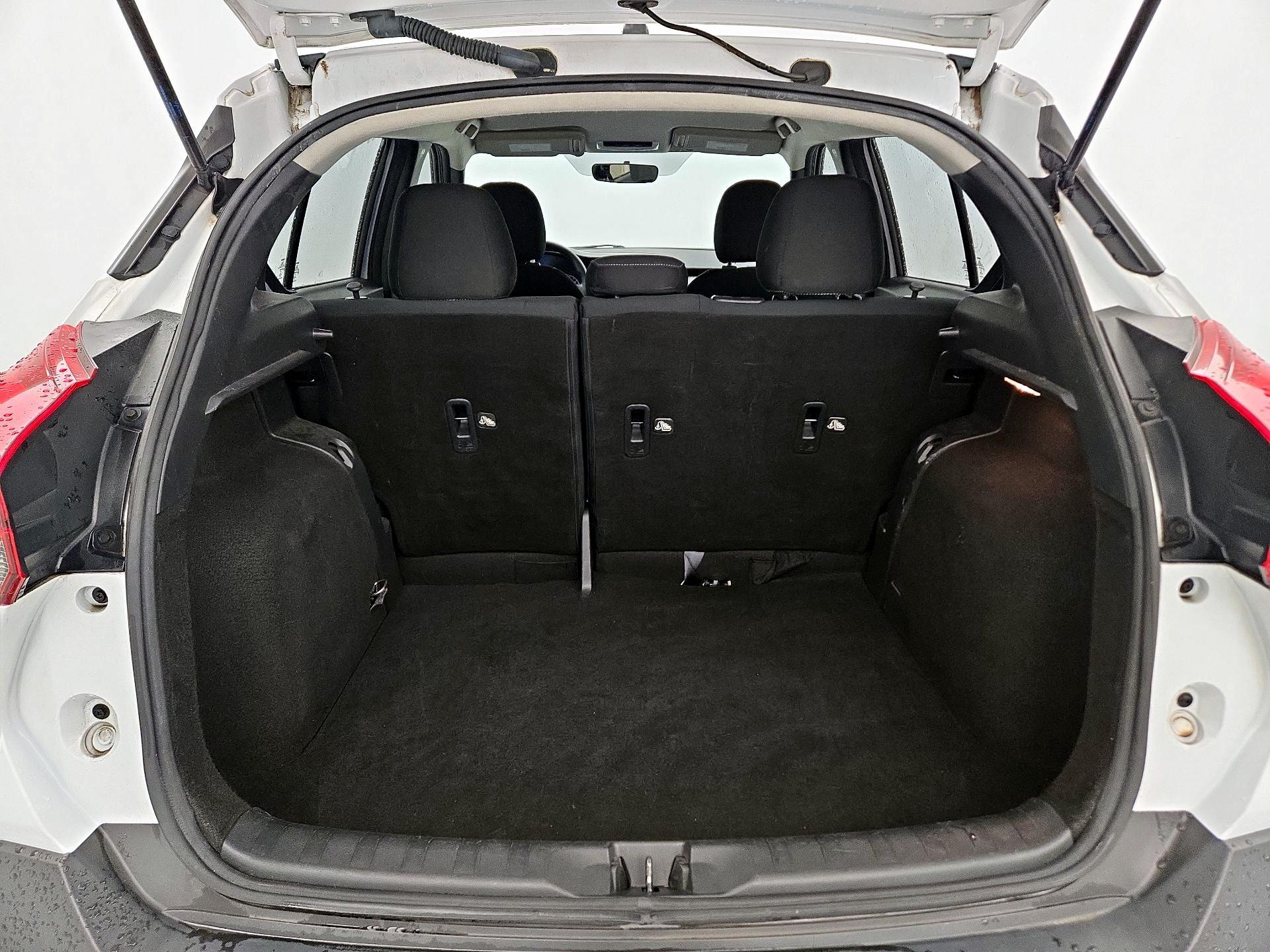 Thumbnail: 2019 Nissan Kicks - 20