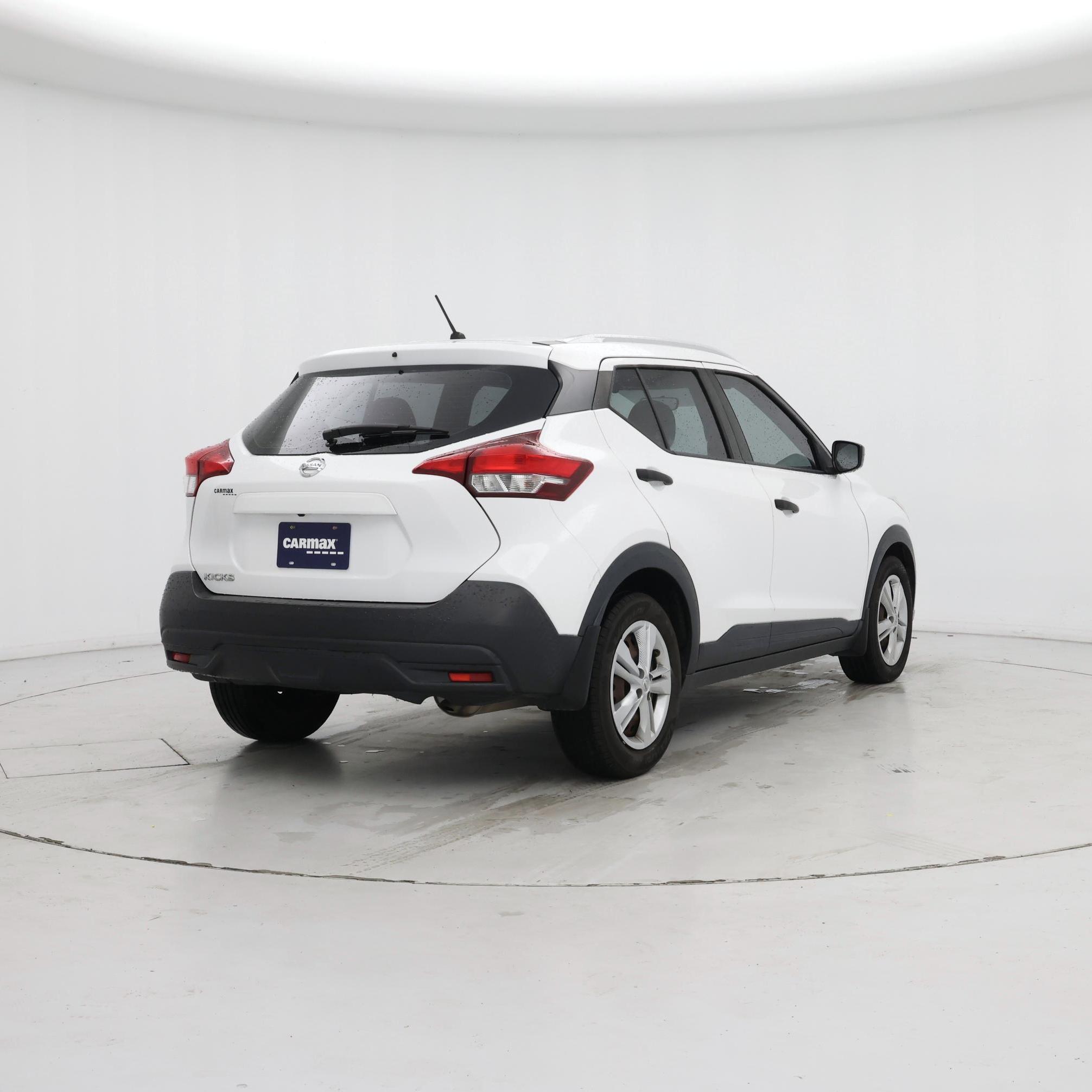 Thumbnail: 2019 Nissan Kicks - 8