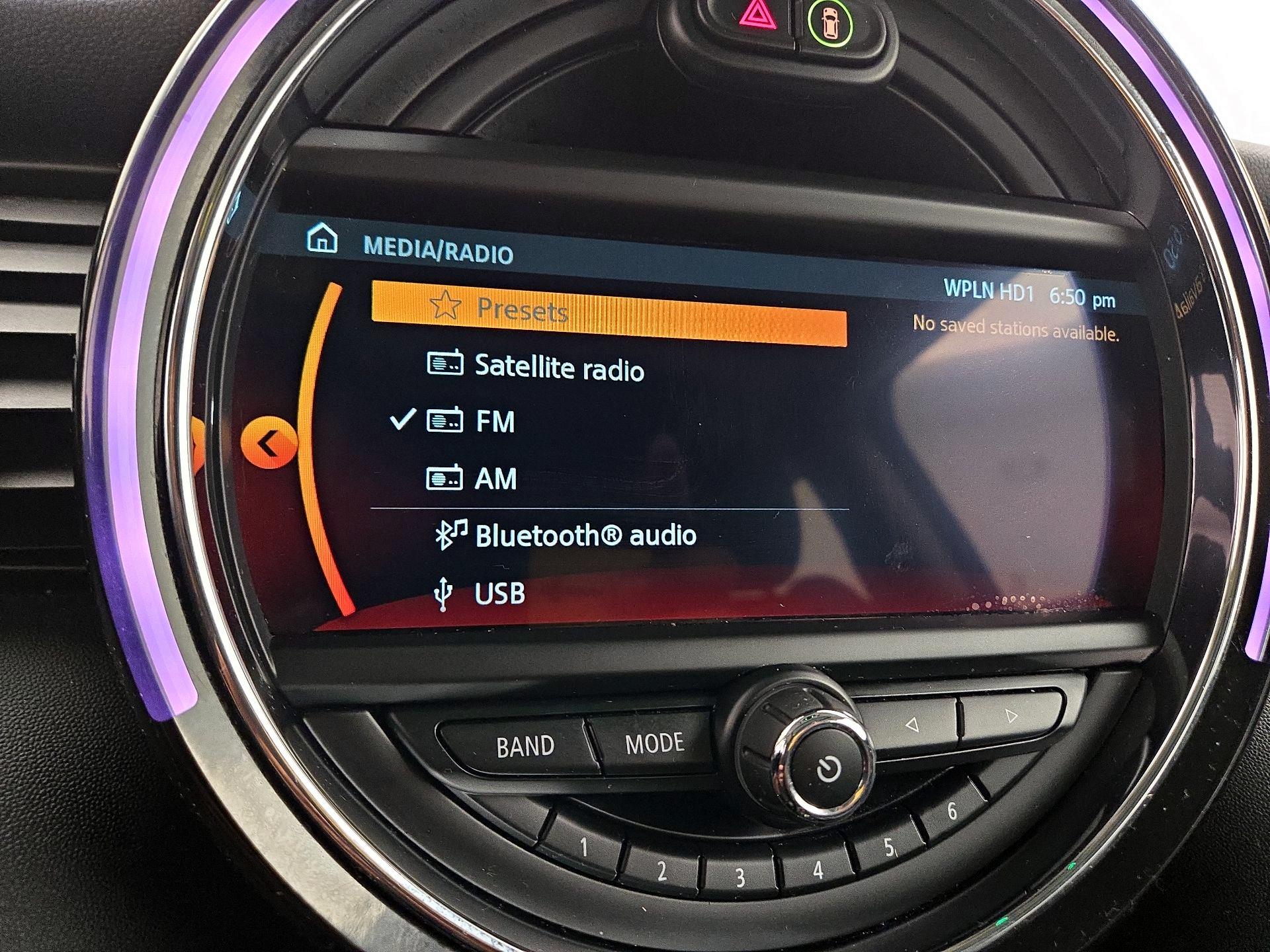 Thumbnail: 2019 MINI Cooper Hardtop - 16
