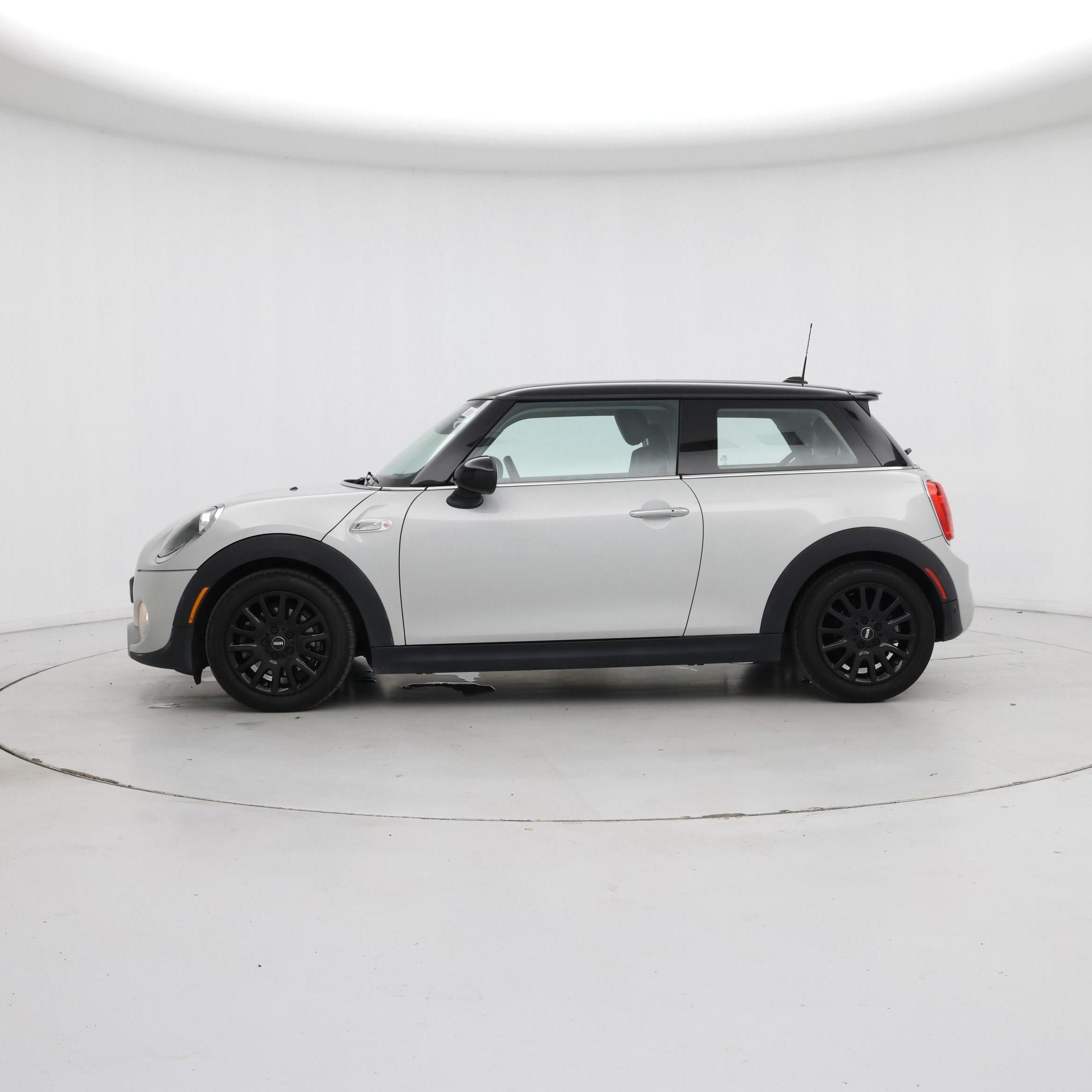Thumbnail: 2019 MINI Cooper Hardtop - 3