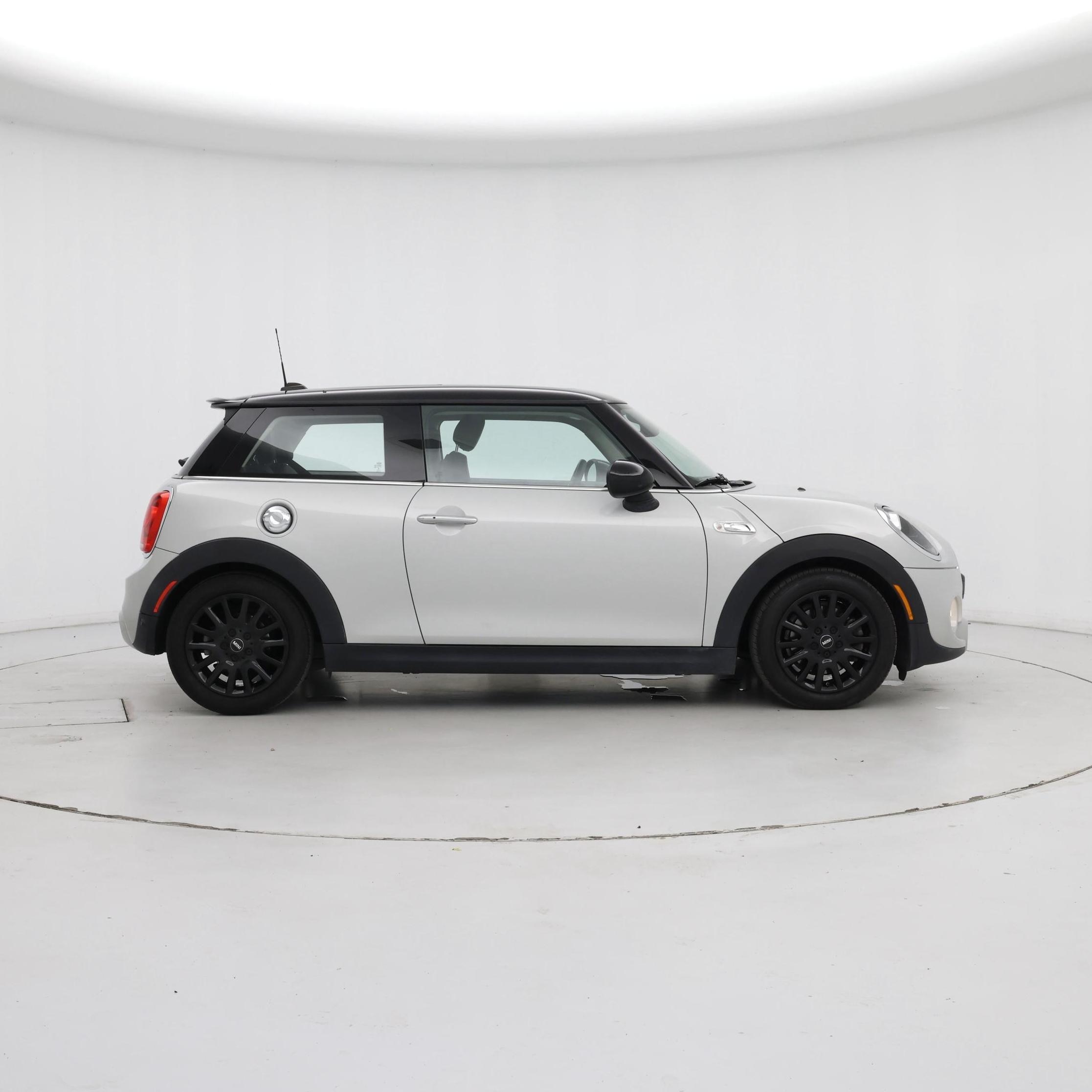 Thumbnail: 2019 MINI Cooper Hardtop - 7