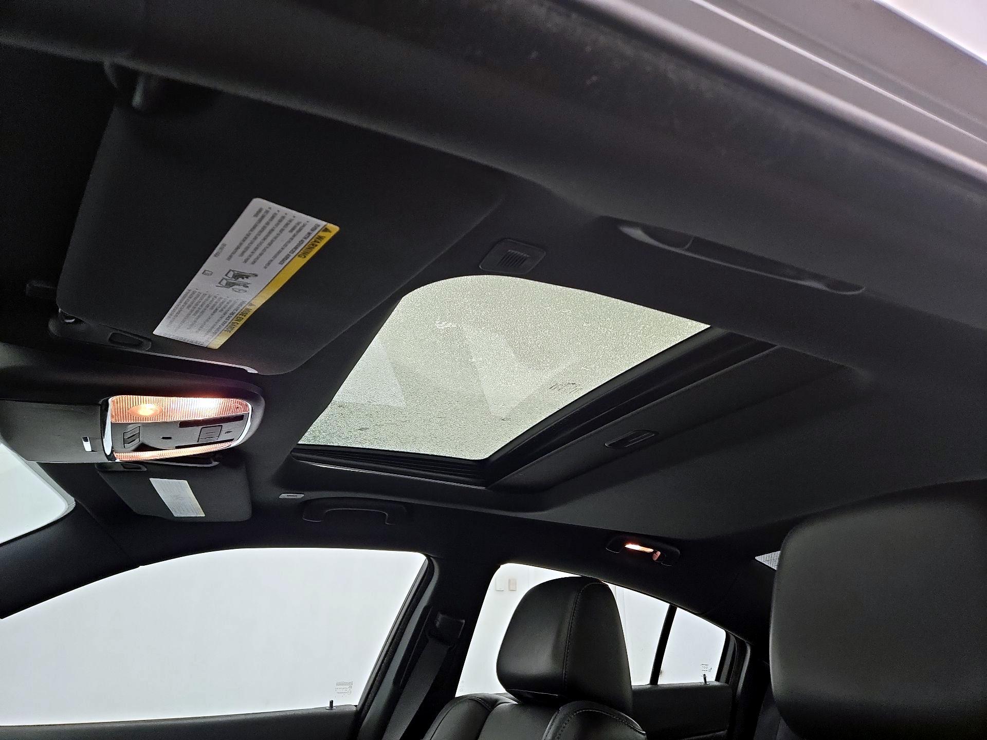 Thumbnail: 2018 Dodge Charger - 20