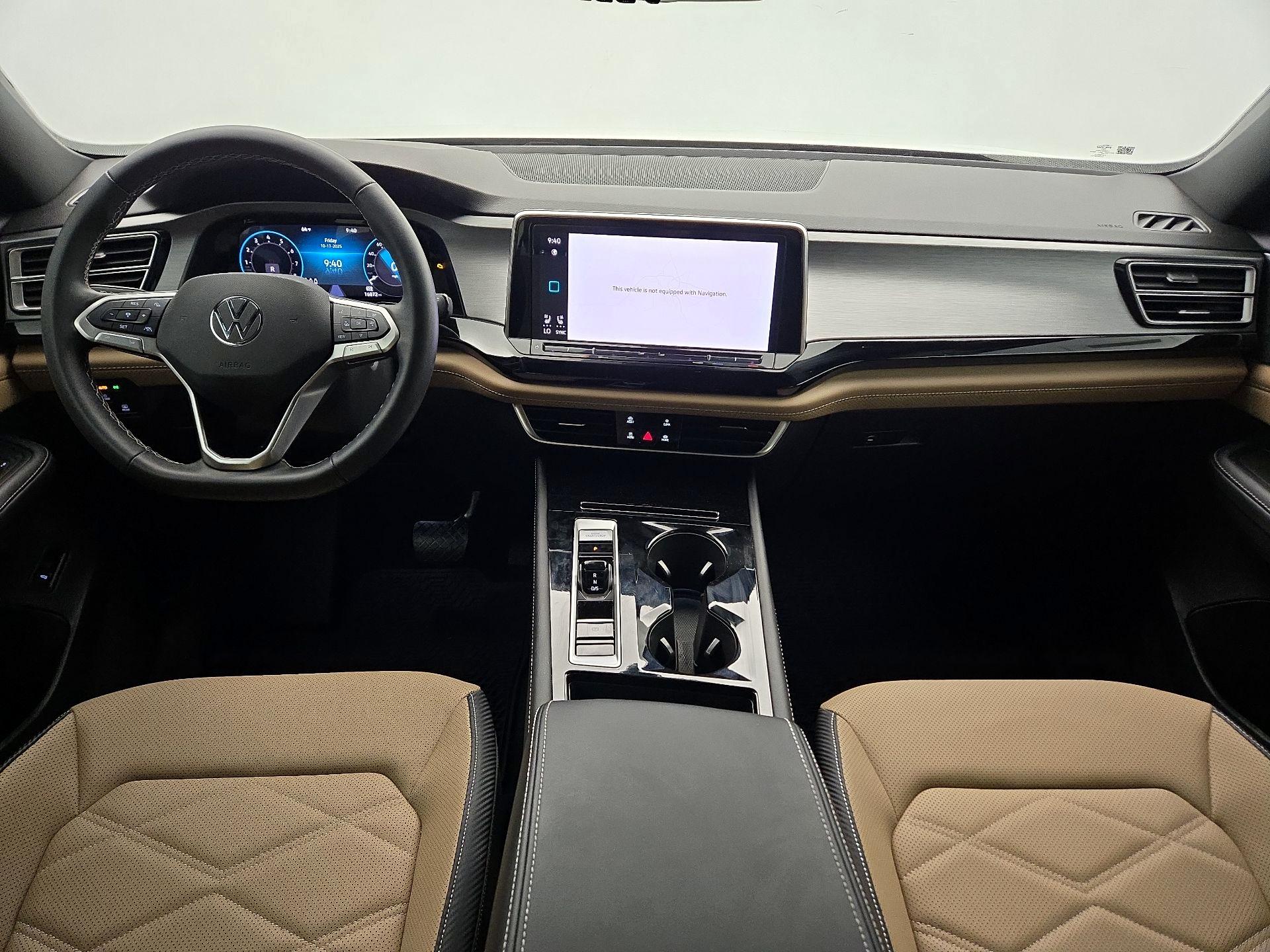 Thumbnail: 2024 Volkswagen Atlas - 9