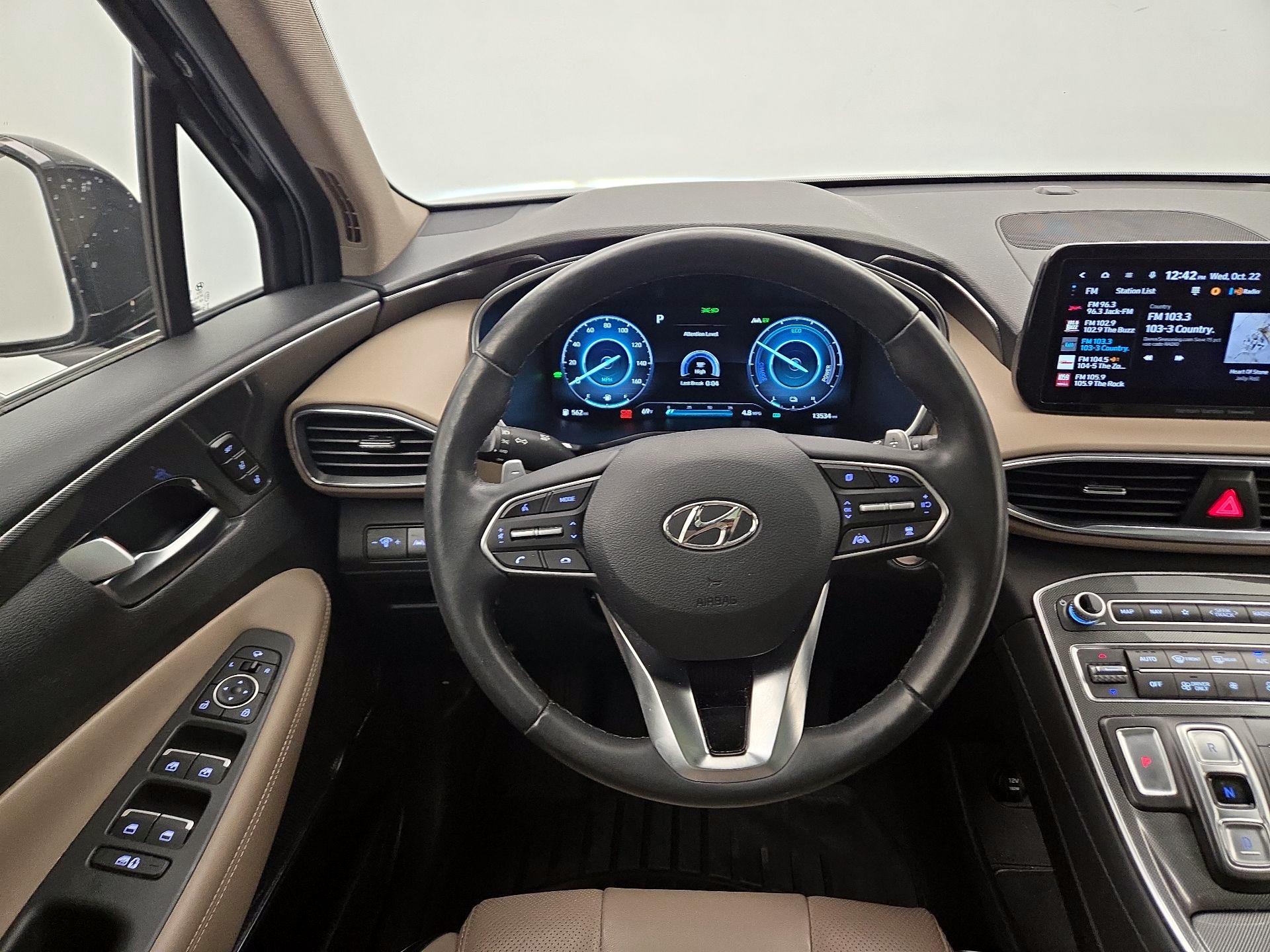 Thumbnail: 2023 Hyundai Santa Fe - 10