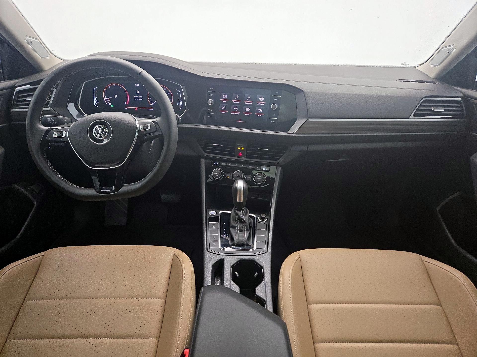 Thumbnail: 2021 Volkswagen Jetta - 9