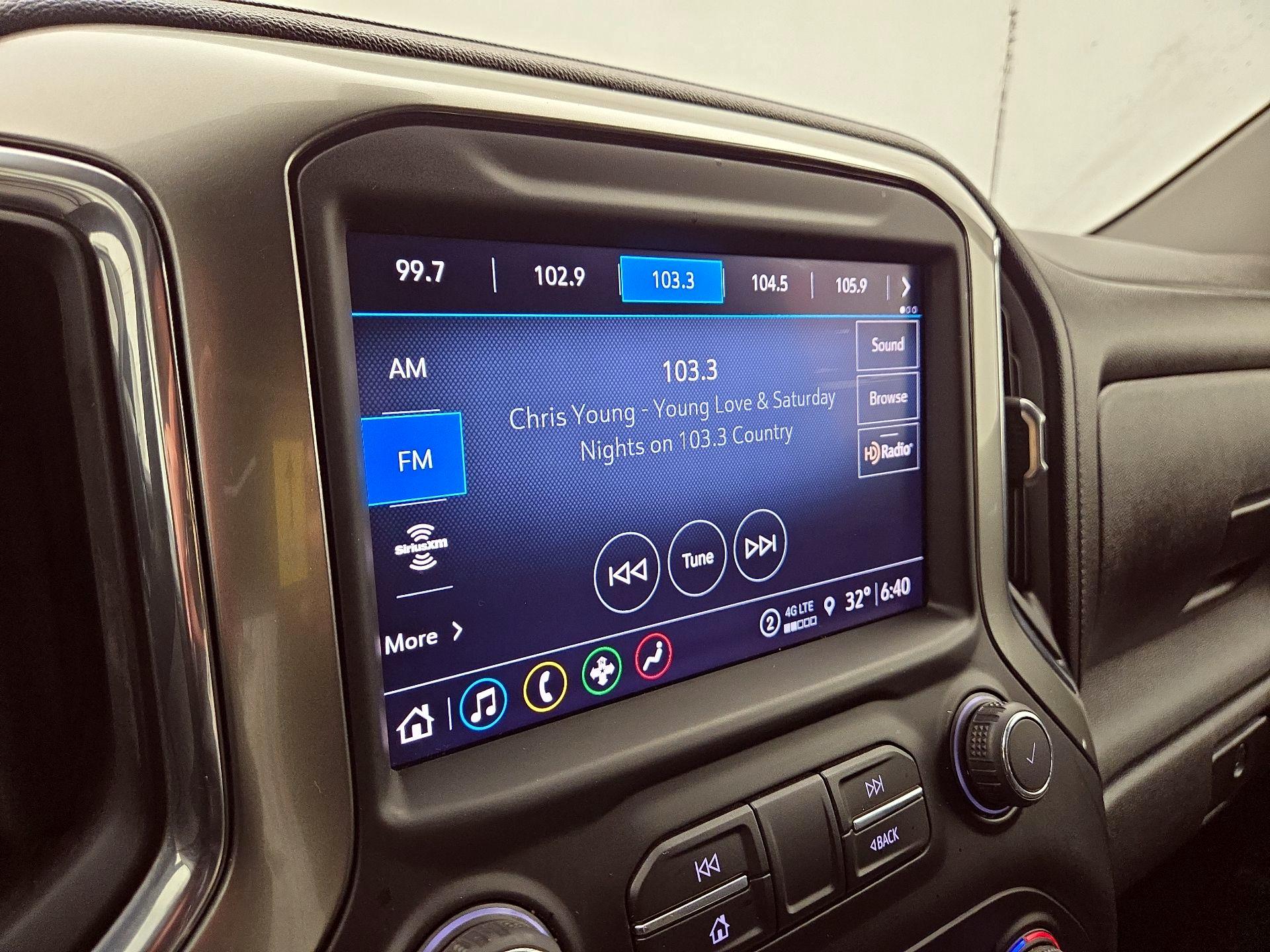 Thumbnail: 2021 Chevrolet Silverado 1500 - 15