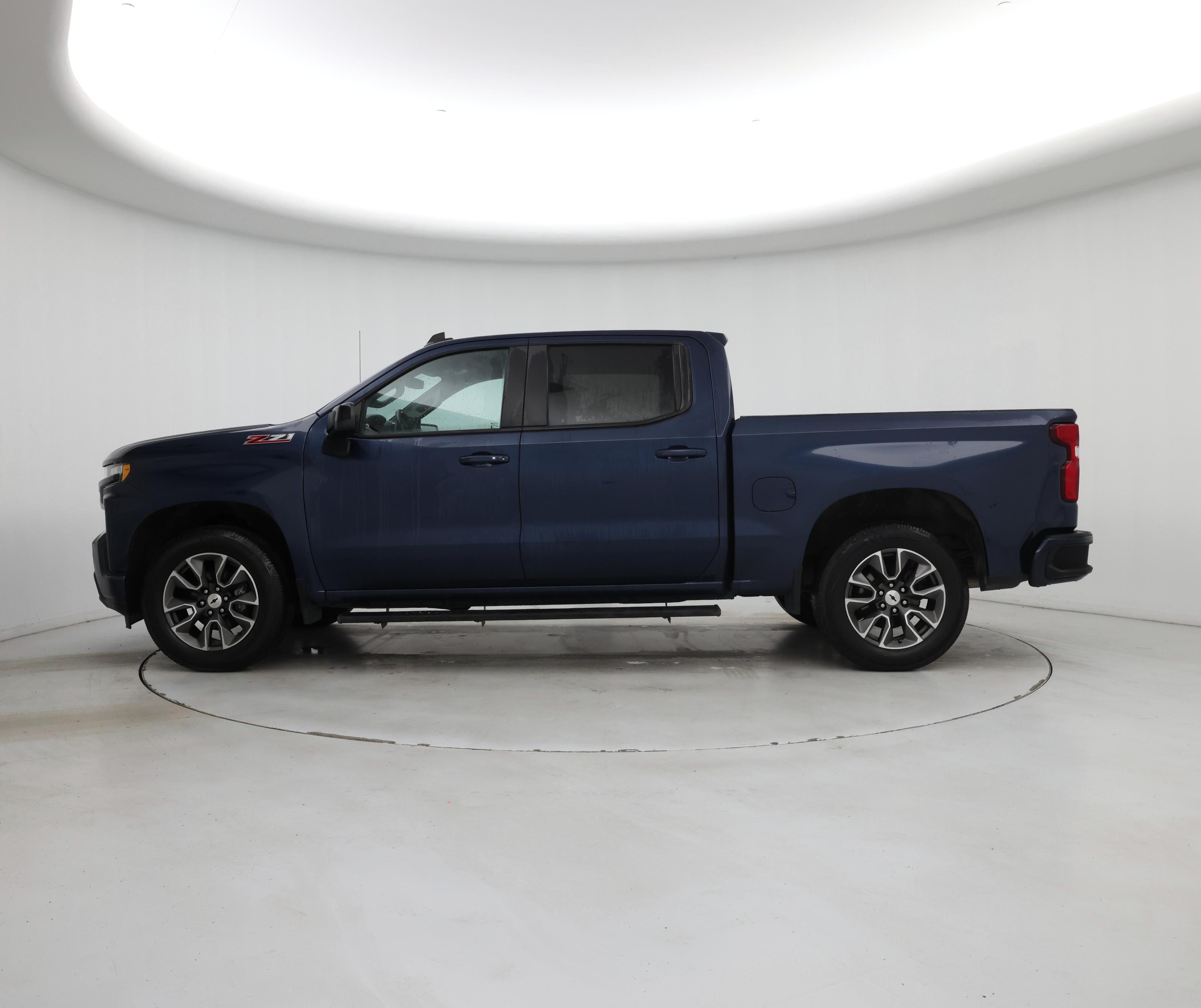 Thumbnail: 2021 Chevrolet Silverado 1500 - 3