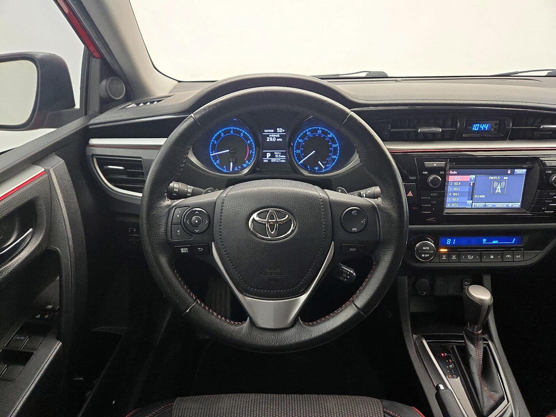 Thumbnail: 2016 Toyota Corolla - 10