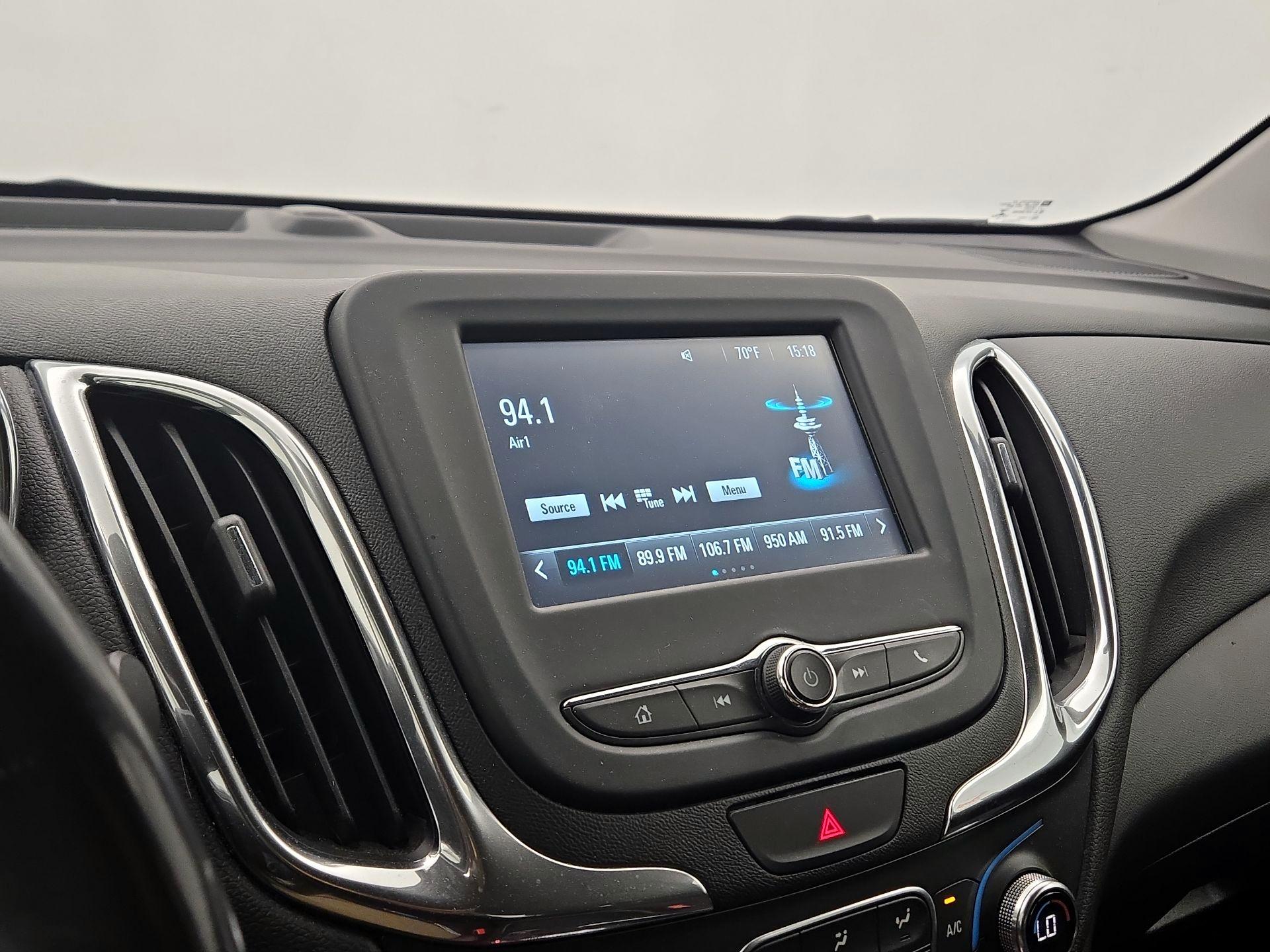 Thumbnail: 2018 Chevrolet Equinox - 15