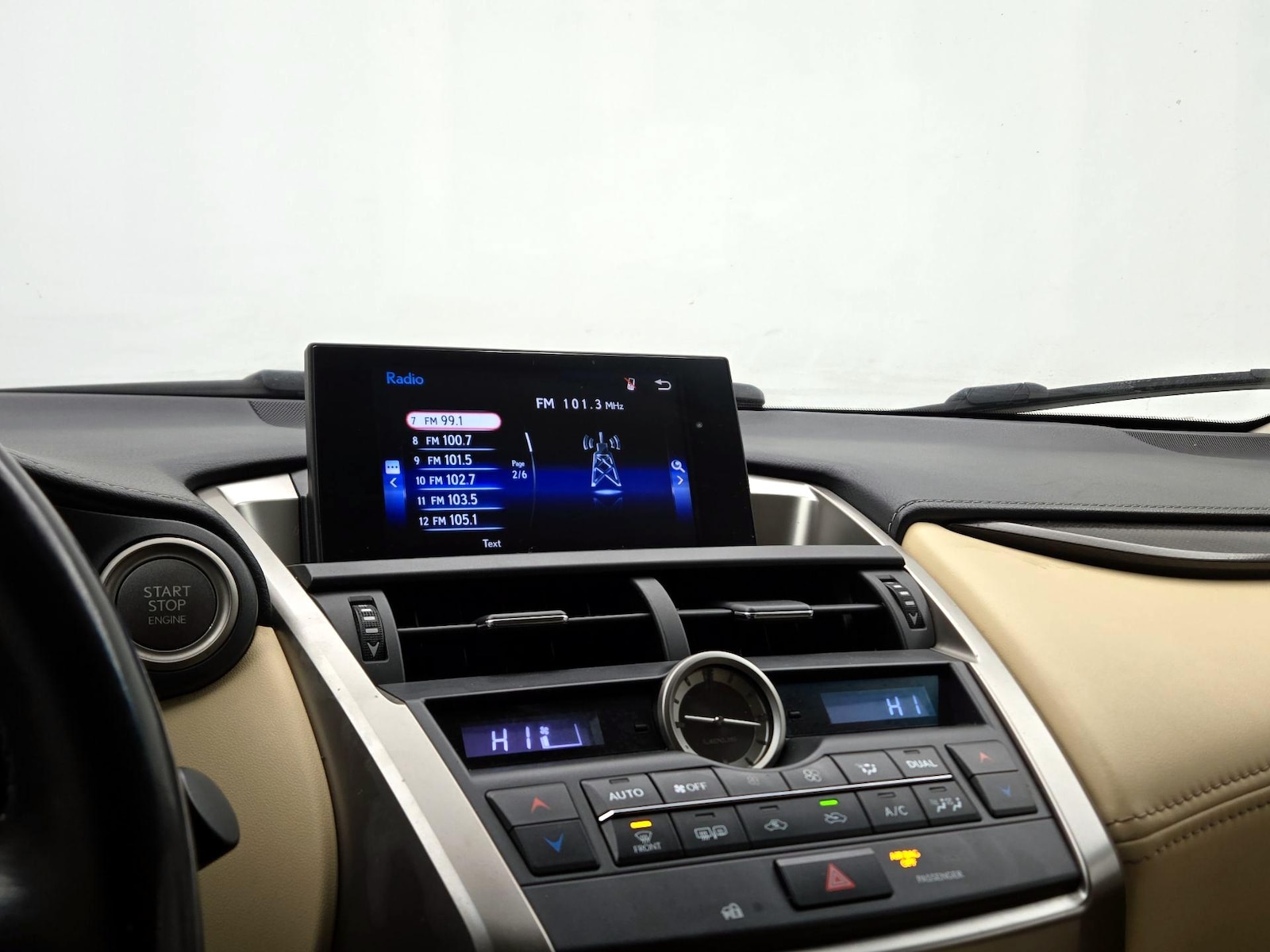 2017 Lexus NX 200t - Photo 16