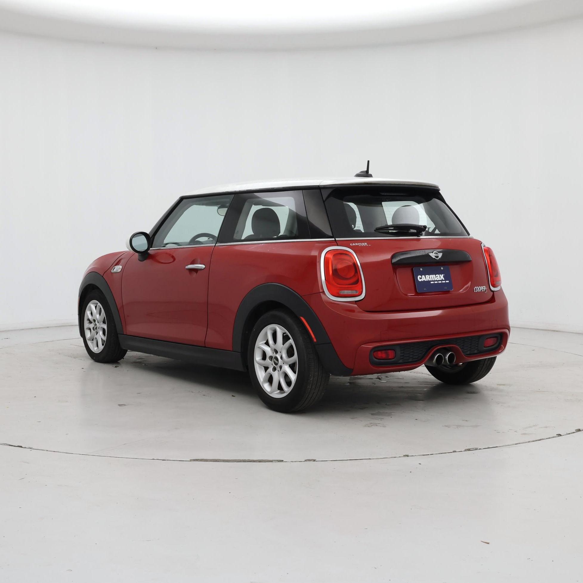 Thumbnail: 2016 MINI Cooper Hardtop - 2