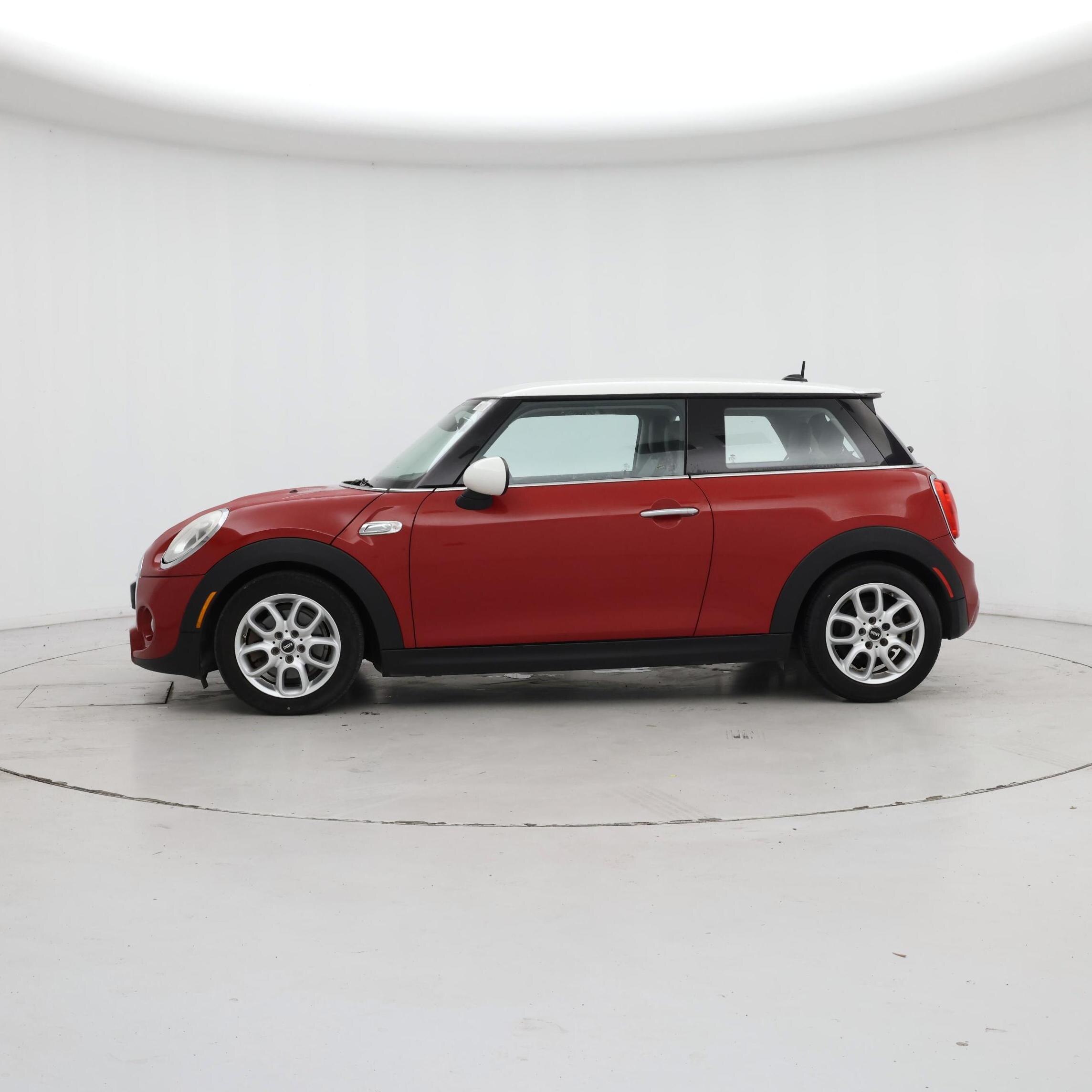 Thumbnail: 2016 MINI Cooper Hardtop - 3