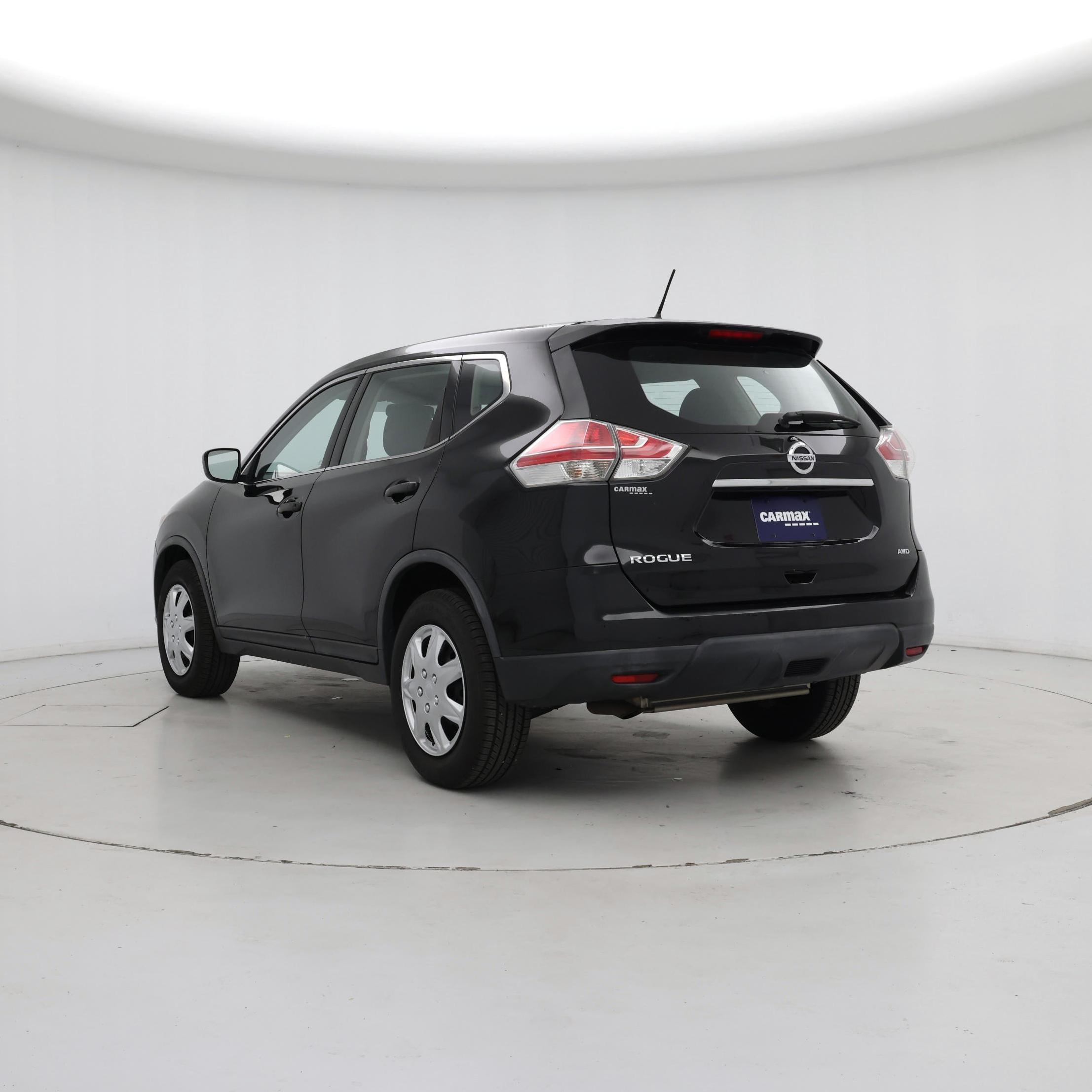 Thumbnail: 2016 Nissan Rogue - 2