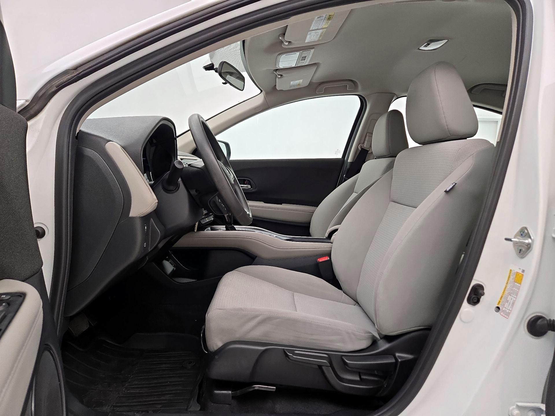 Thumbnail: 2022 Honda HR-V - 11