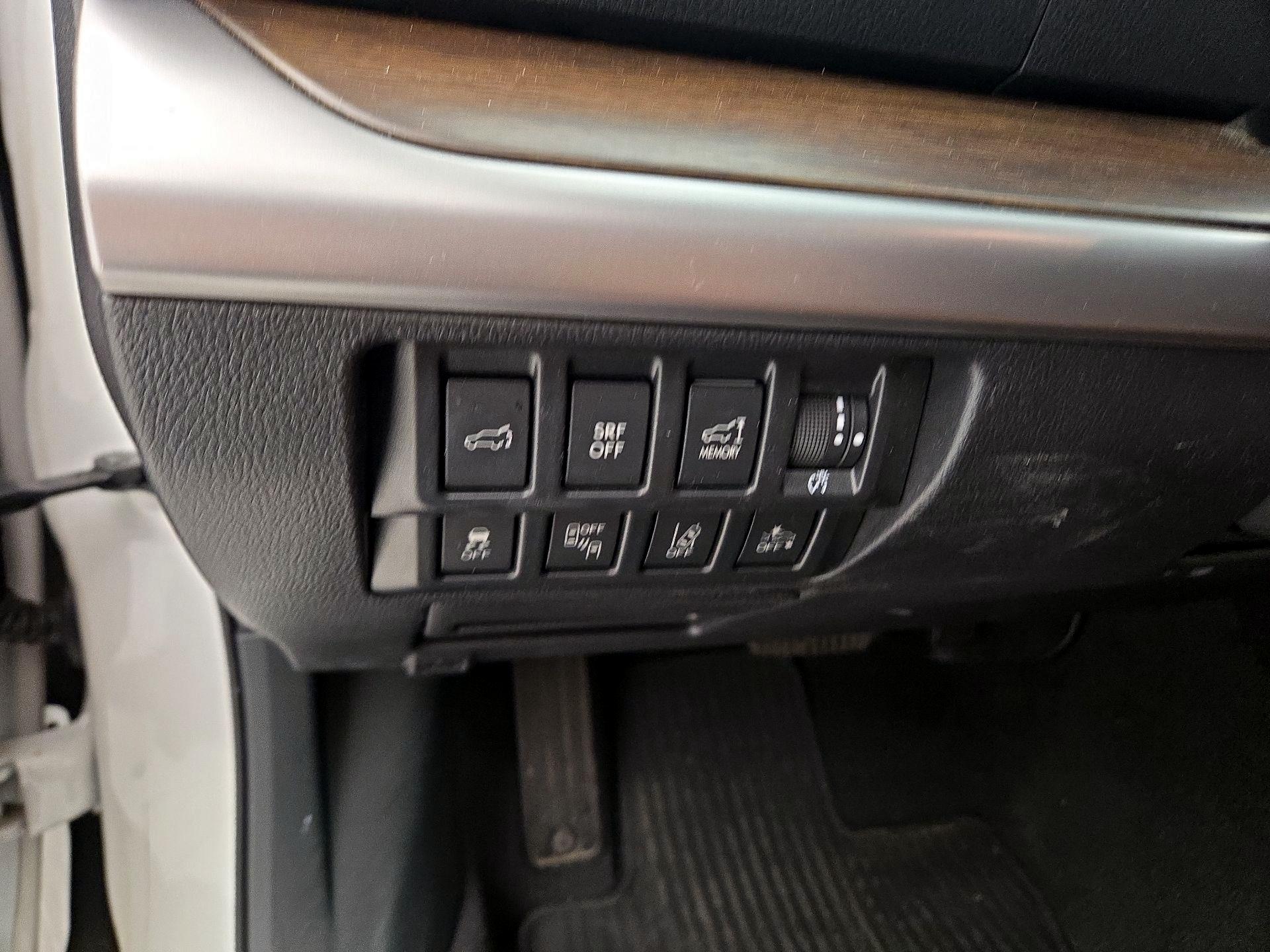 Thumbnail: 2017 Subaru Outback - 13