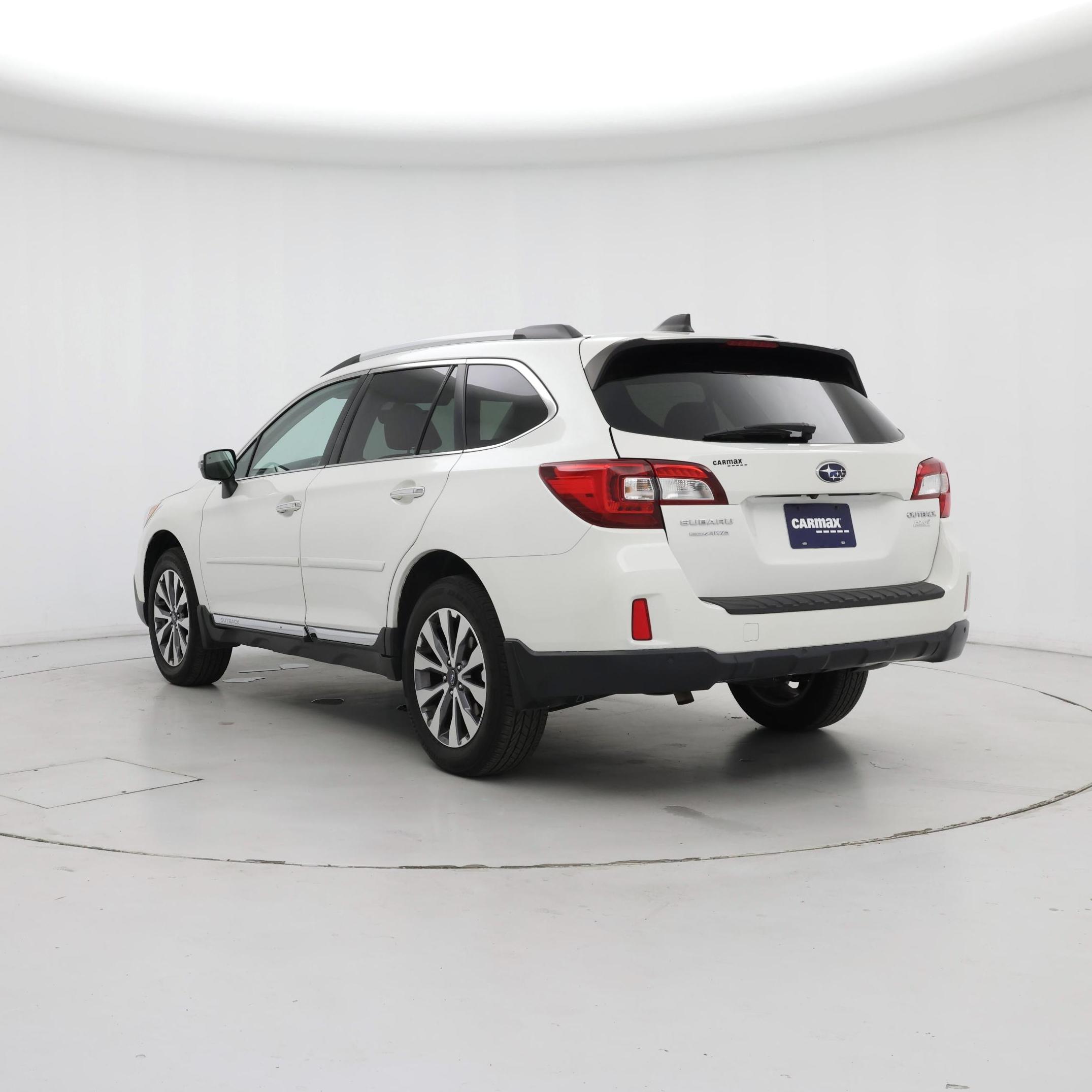 Thumbnail: 2017 Subaru Outback - 2