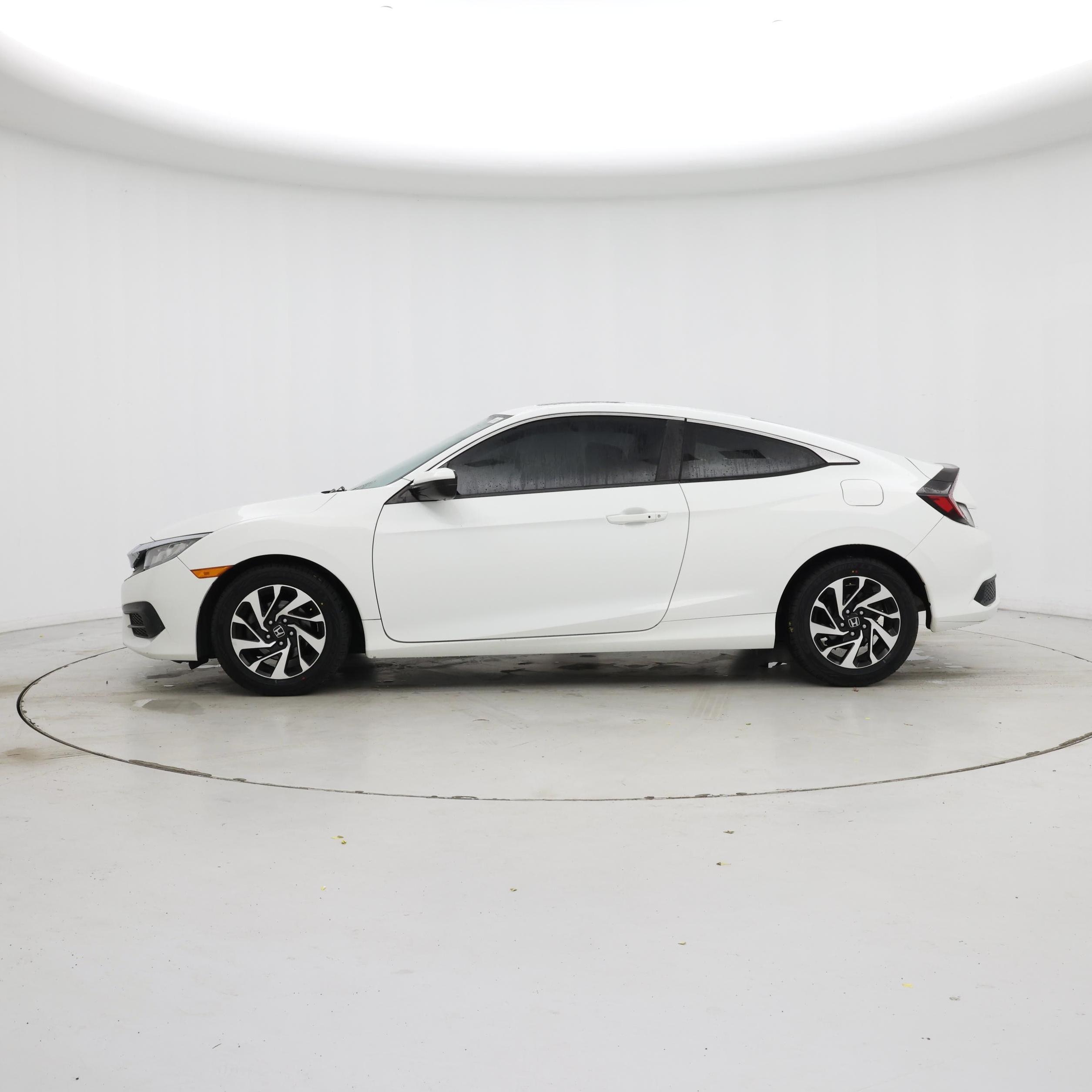 Thumbnail: 2016 Honda Civic - 3