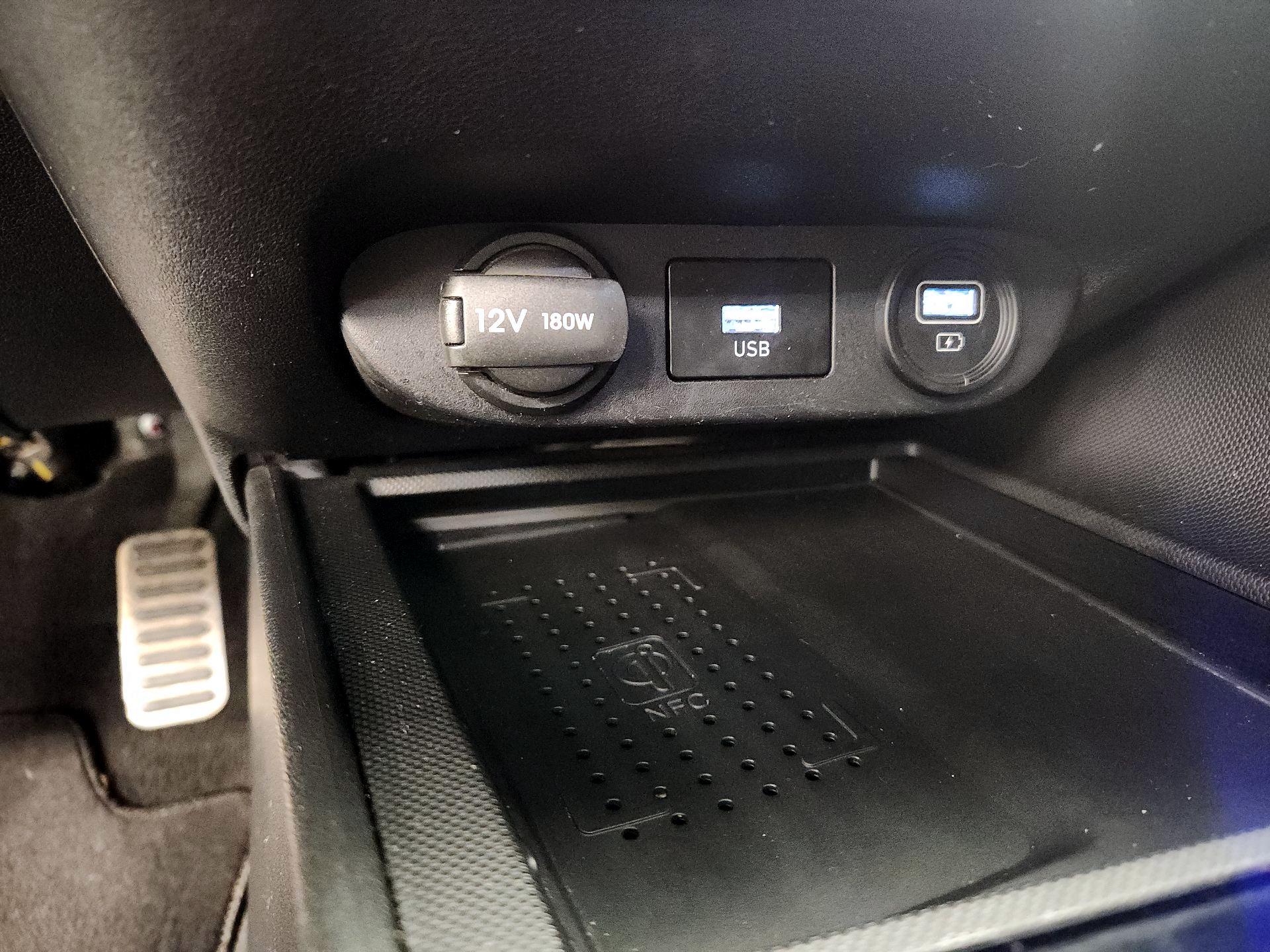 Thumbnail: 2023 Hyundai Elantra - 19