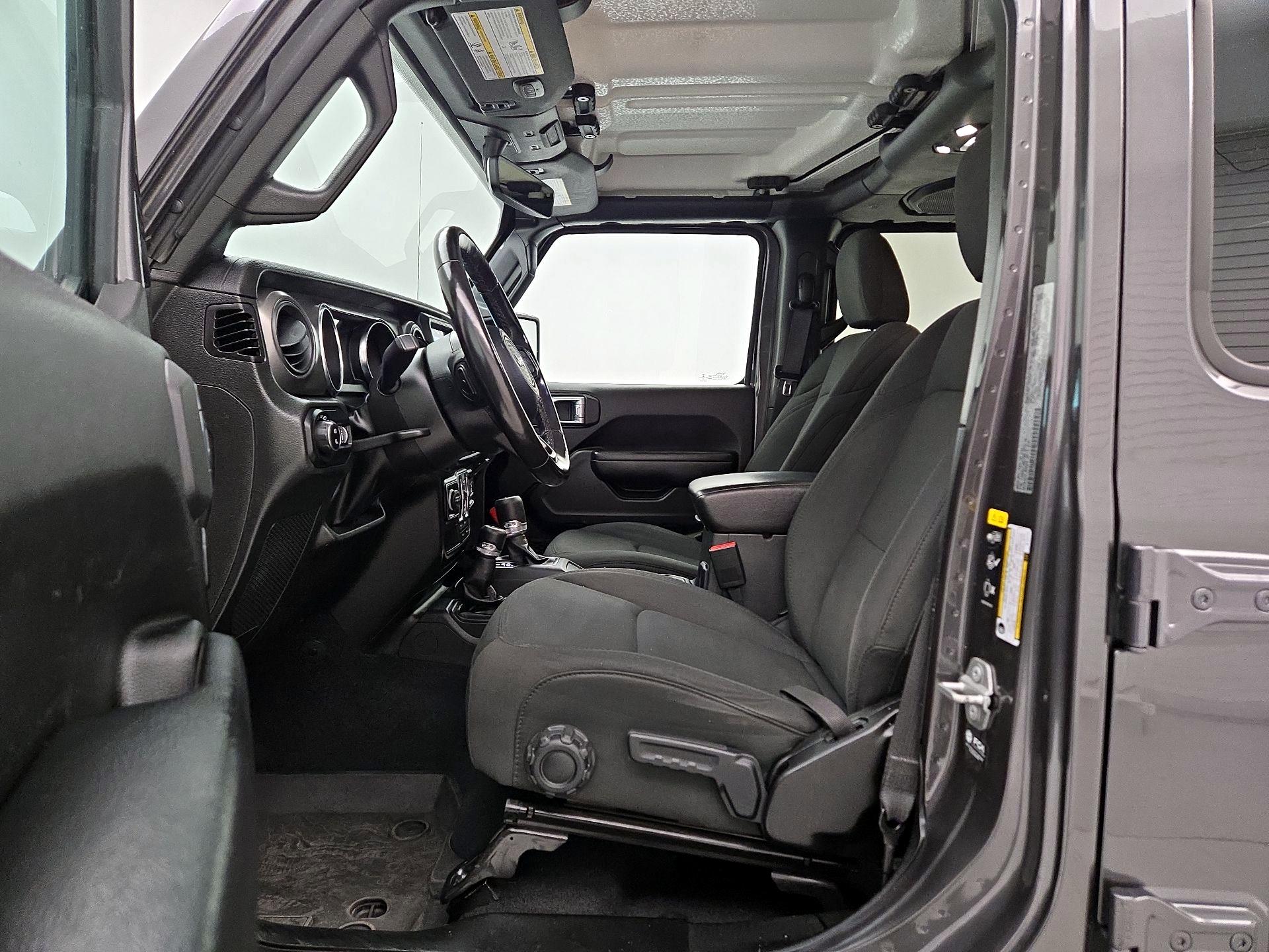 Thumbnail: 2022 Jeep Gladiator - 11