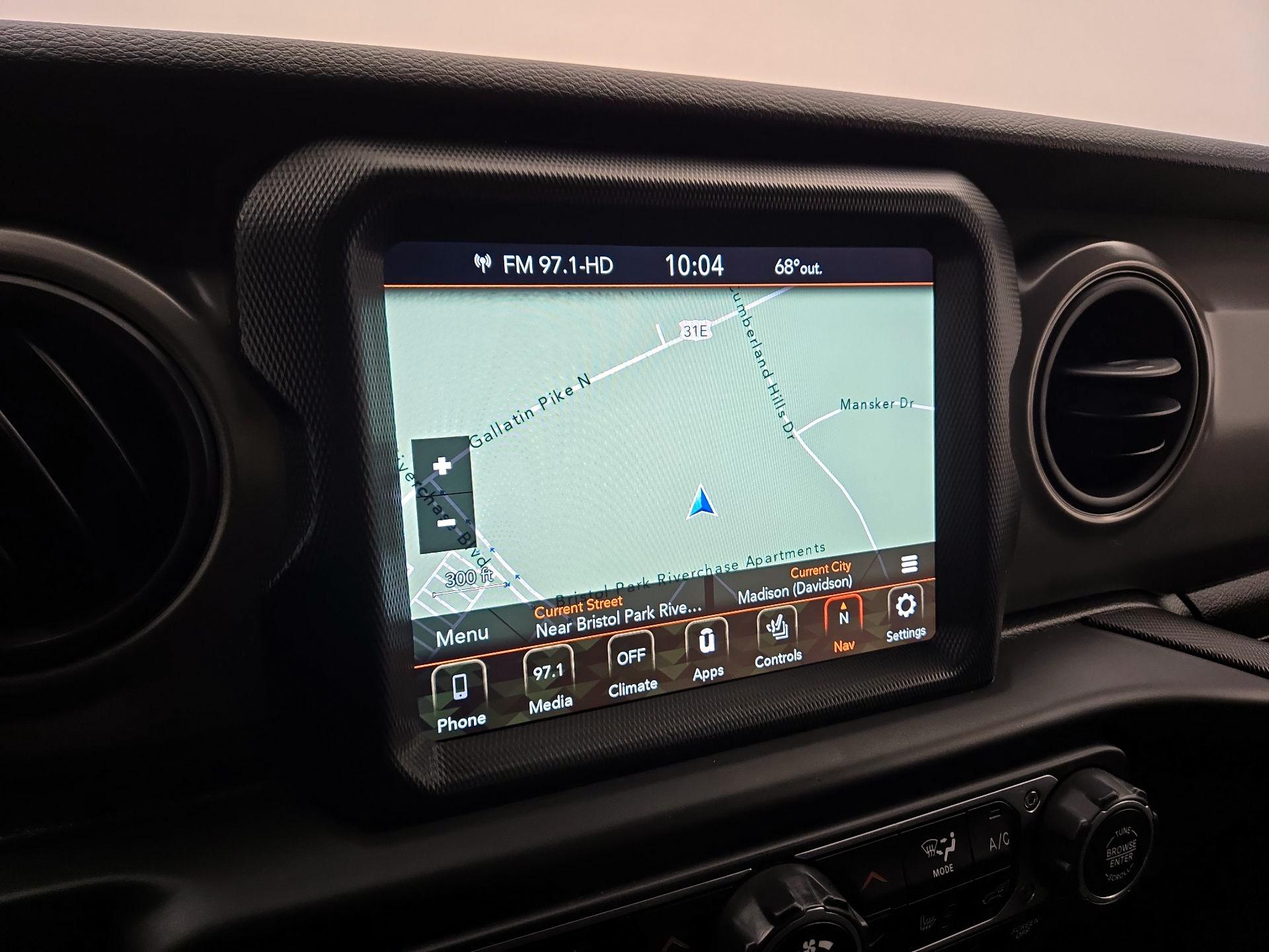 Thumbnail: 2022 Jeep Gladiator - 14