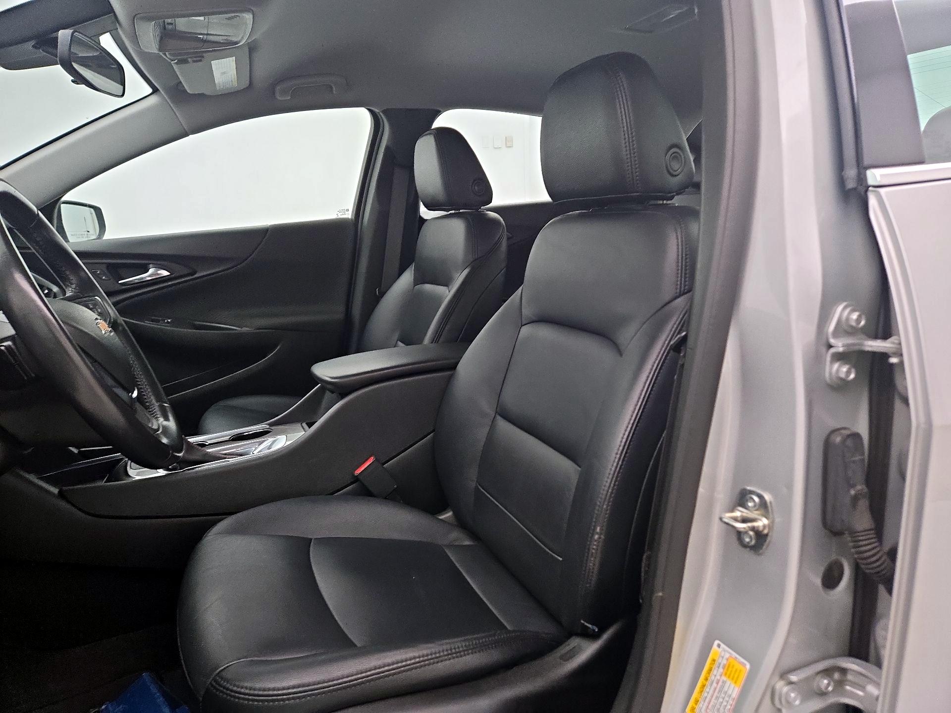 Thumbnail: 2021 Chevrolet Malibu - 11