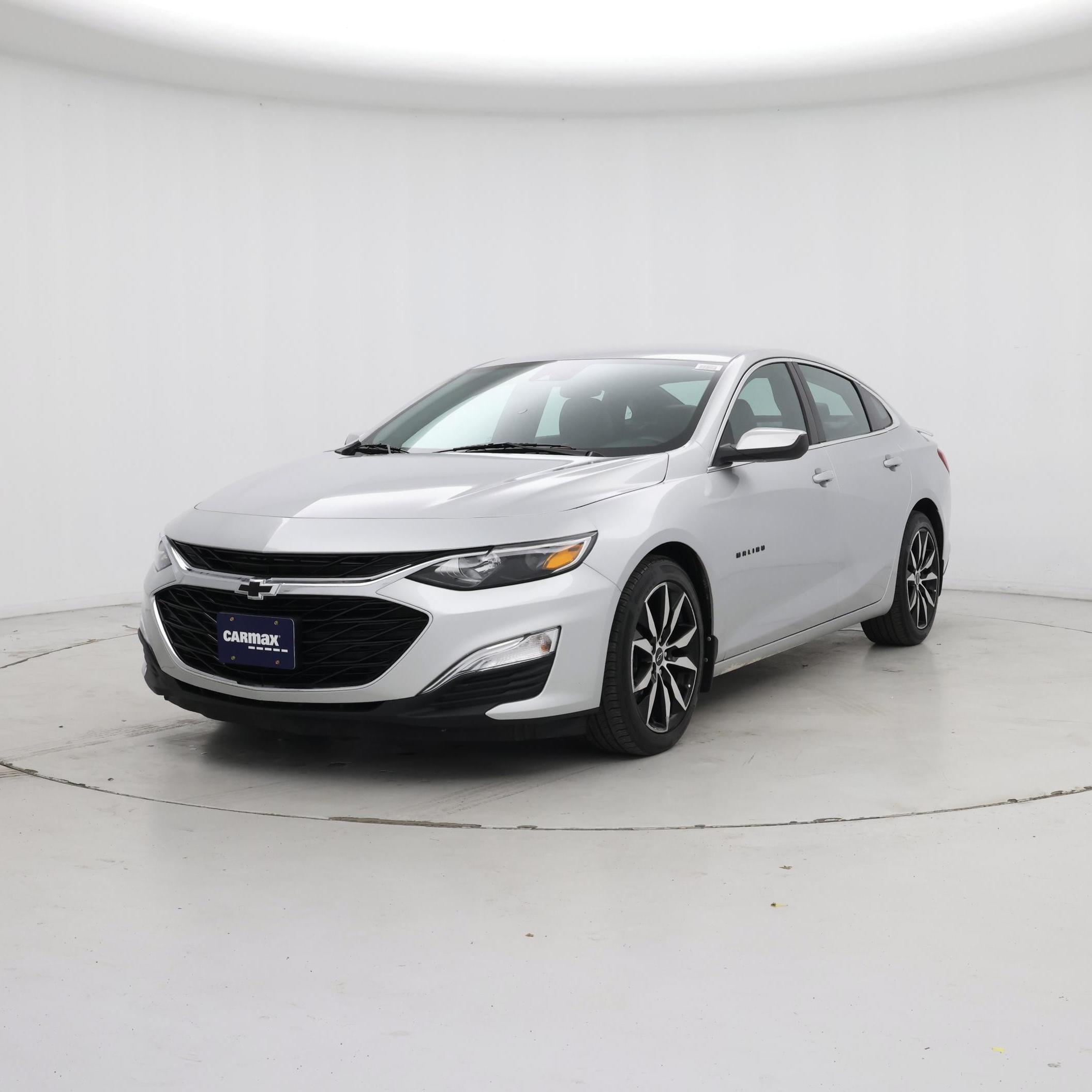 Thumbnail: 2021 Chevrolet Malibu - 4