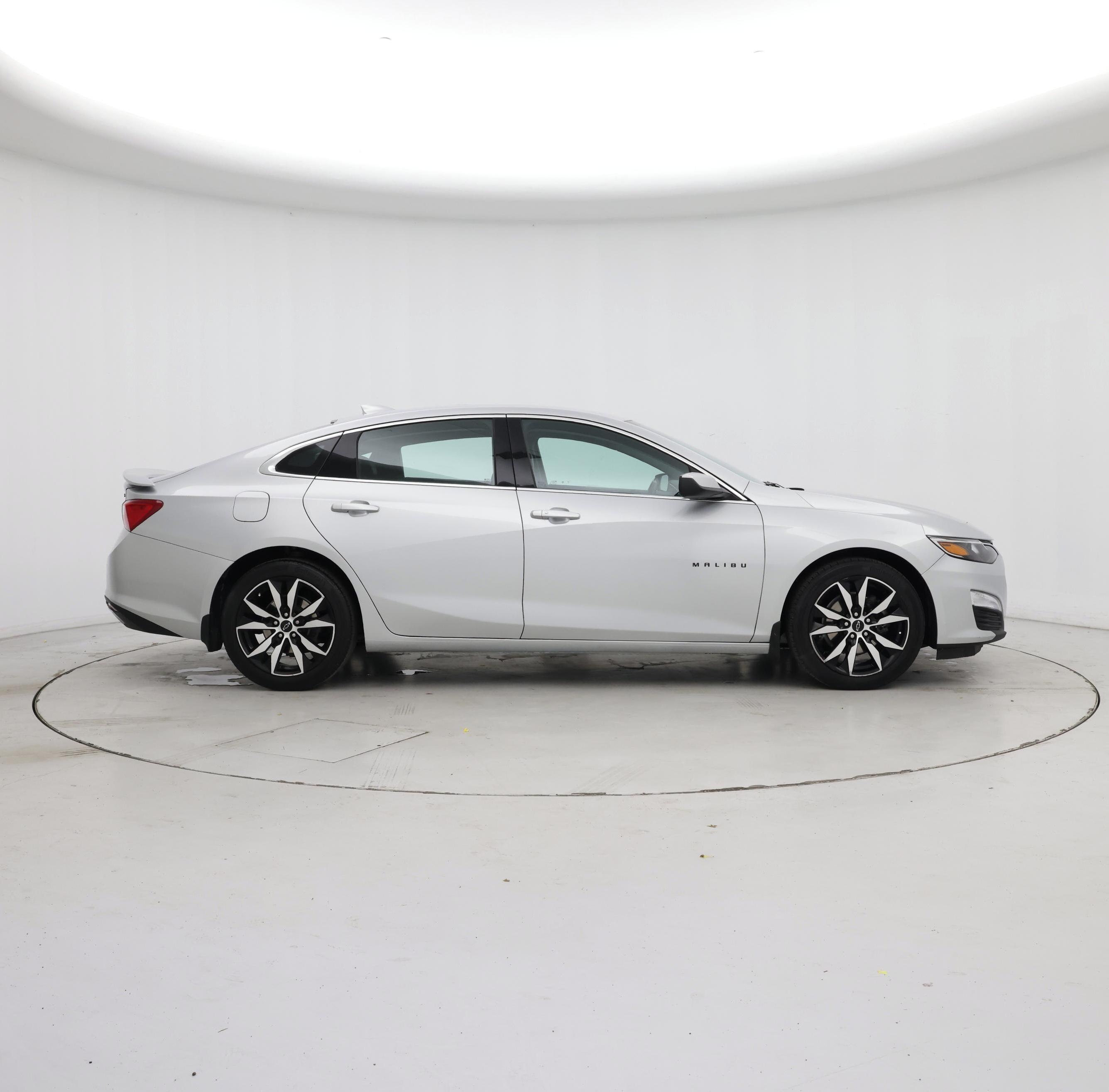 Thumbnail: 2021 Chevrolet Malibu - 7