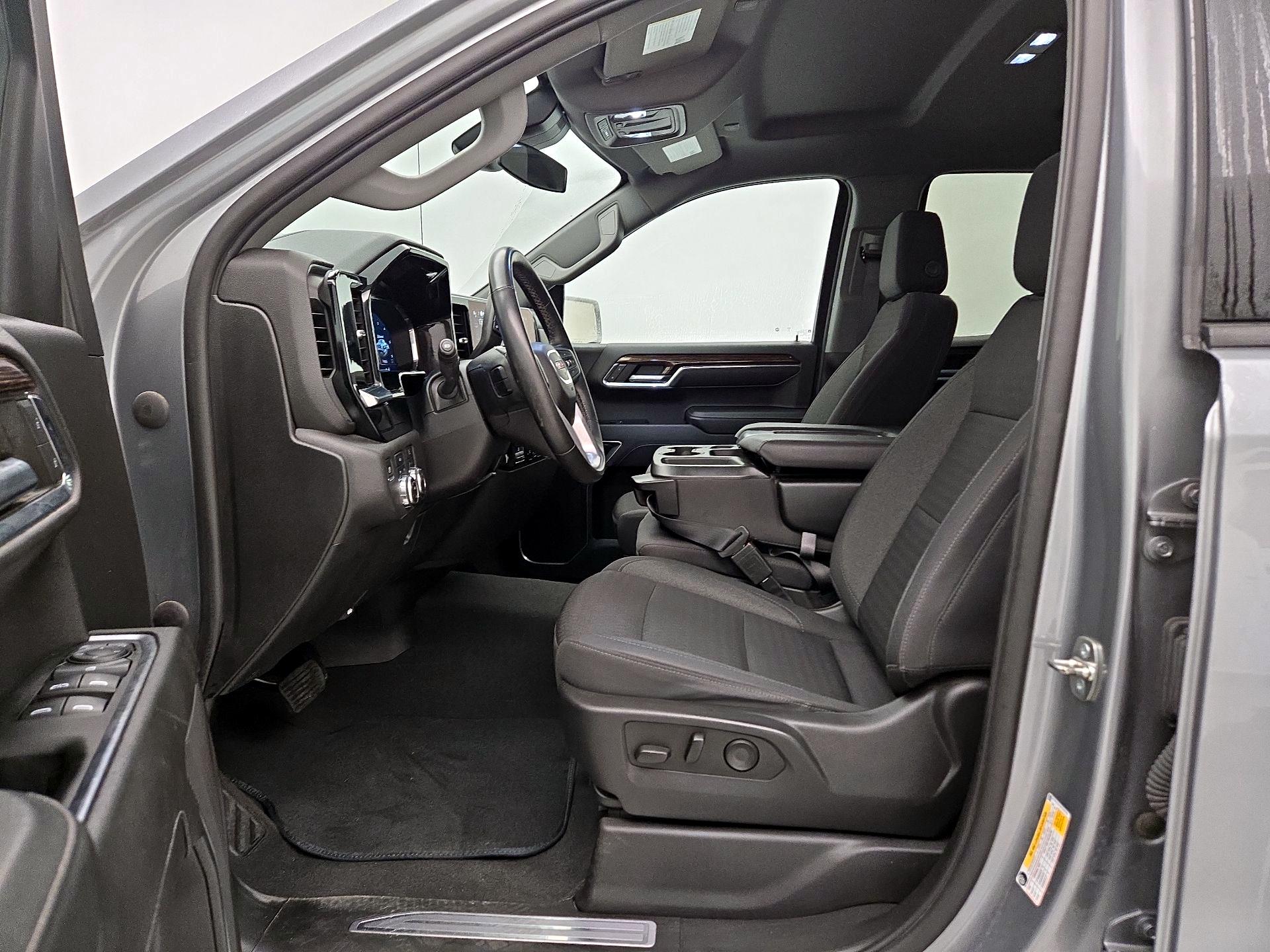 Thumbnail: 2023 GMC Sierra 1500 - 11